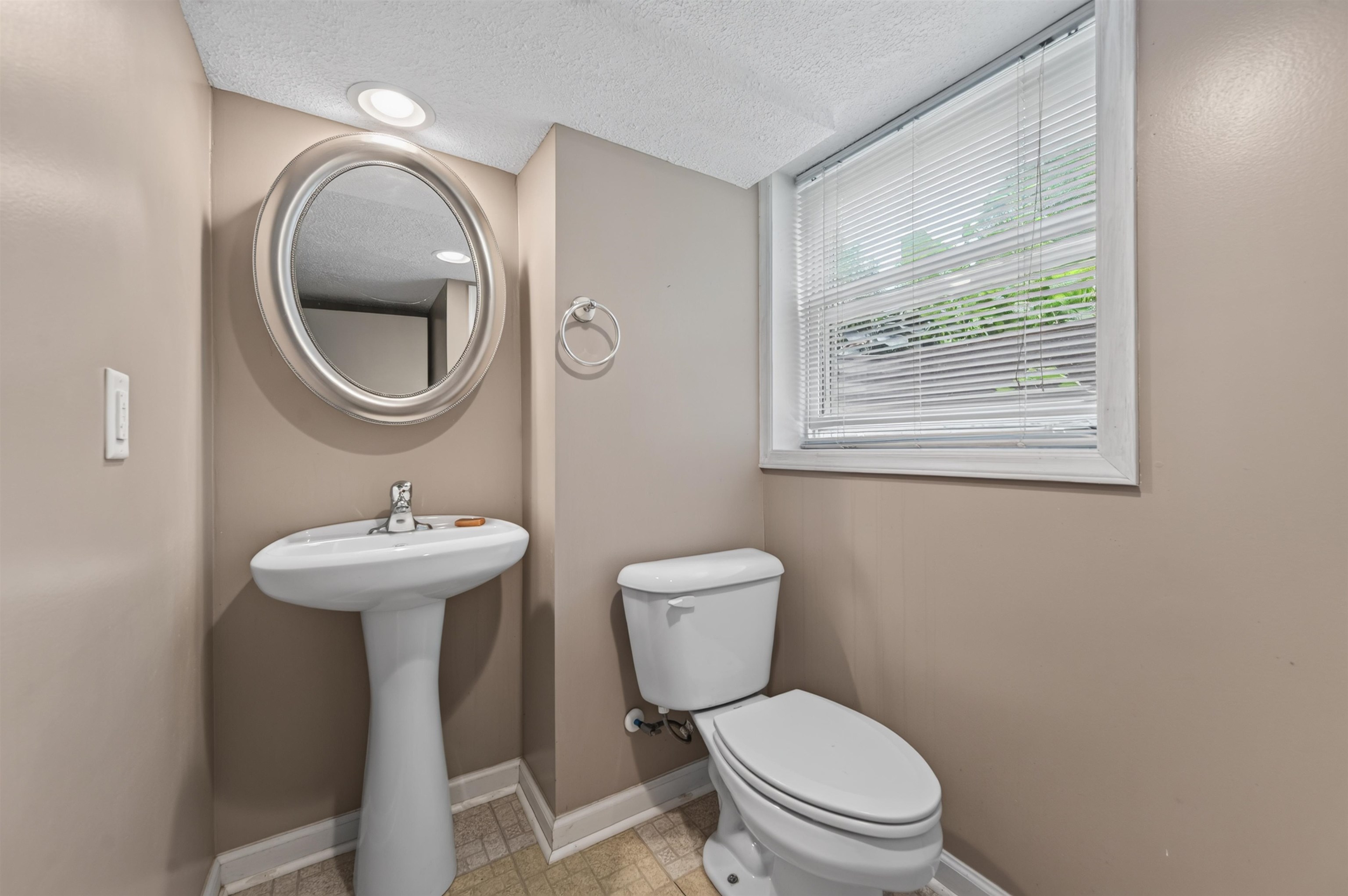 319 Baker Street SE Floyd VA 24091