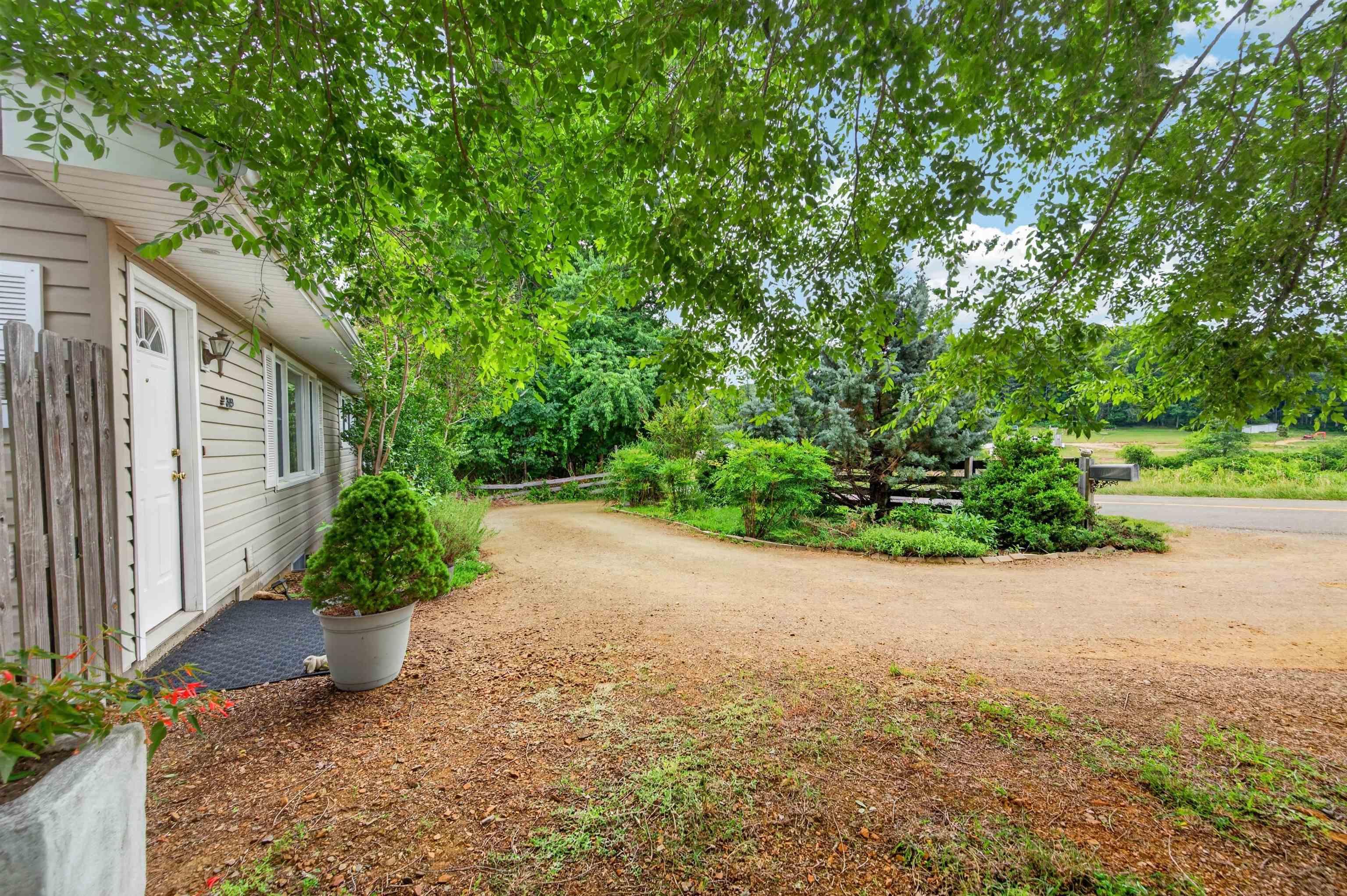 319 Baker Street SE Floyd VA 24091