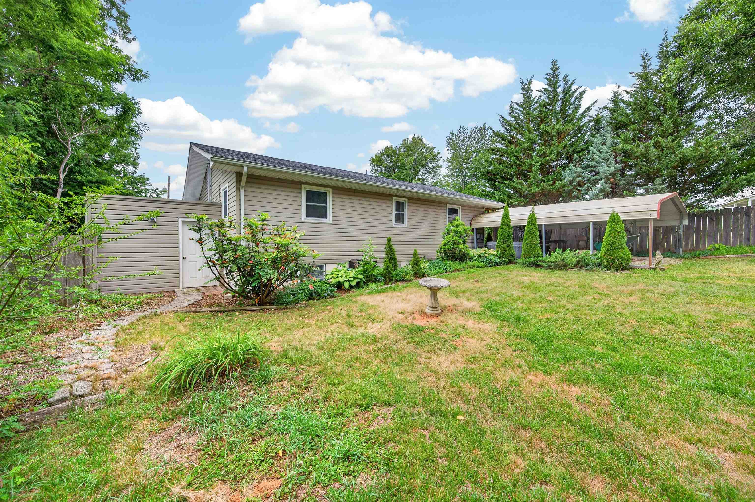 319 Baker Street SE Floyd VA 24091