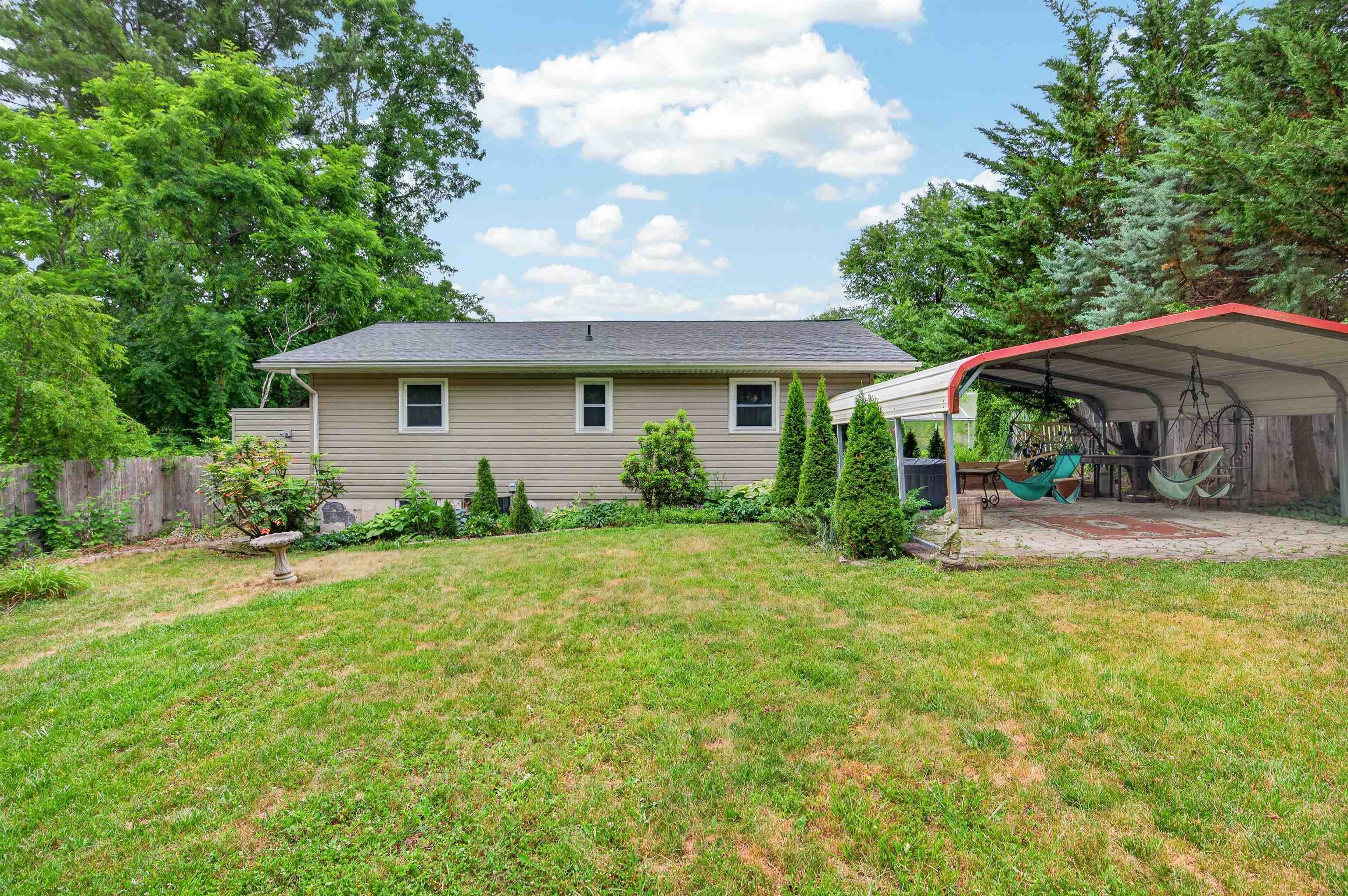 319 Baker Street SE Floyd VA 24091