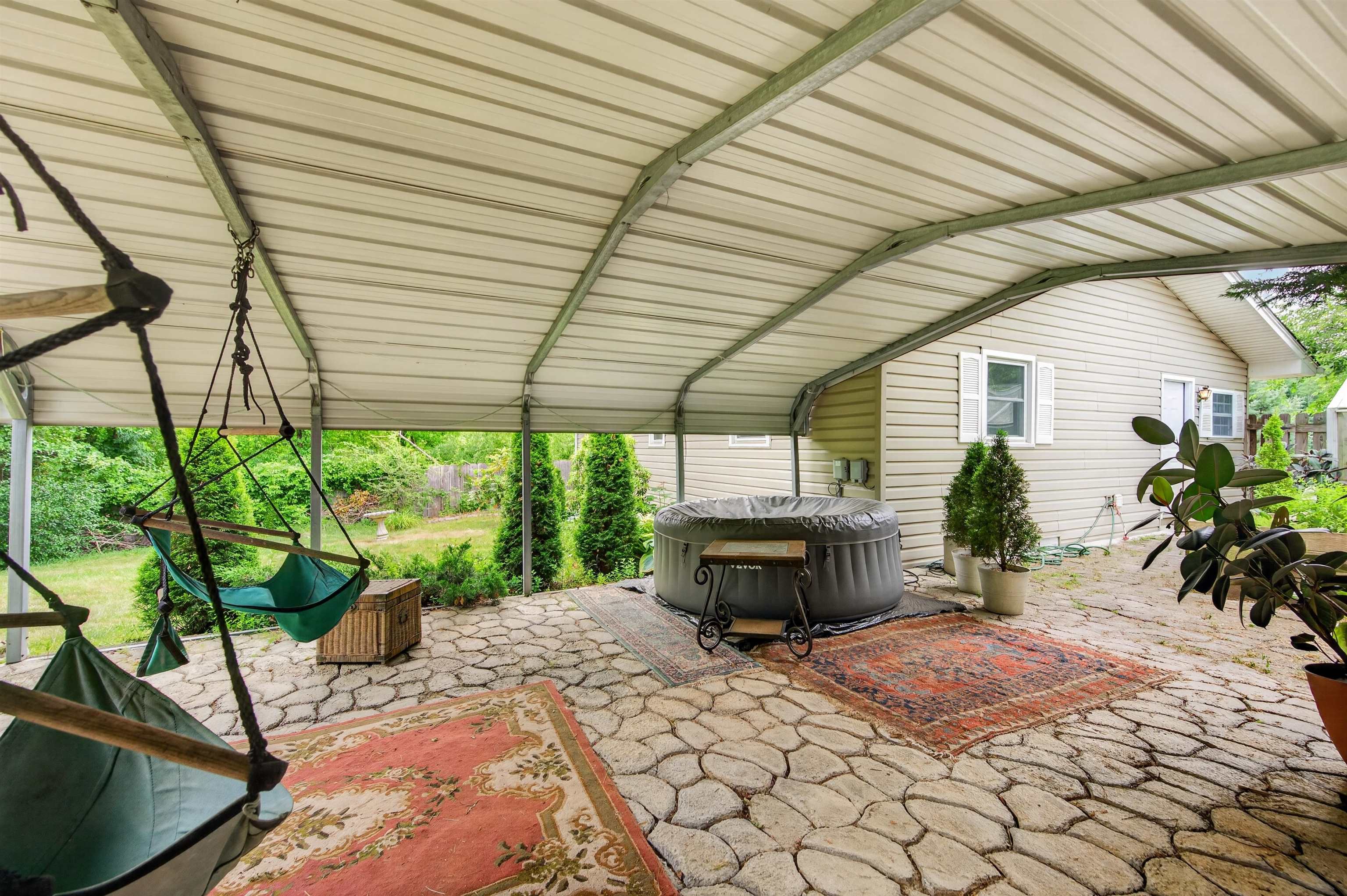 319 Baker Street SE Floyd VA 24091