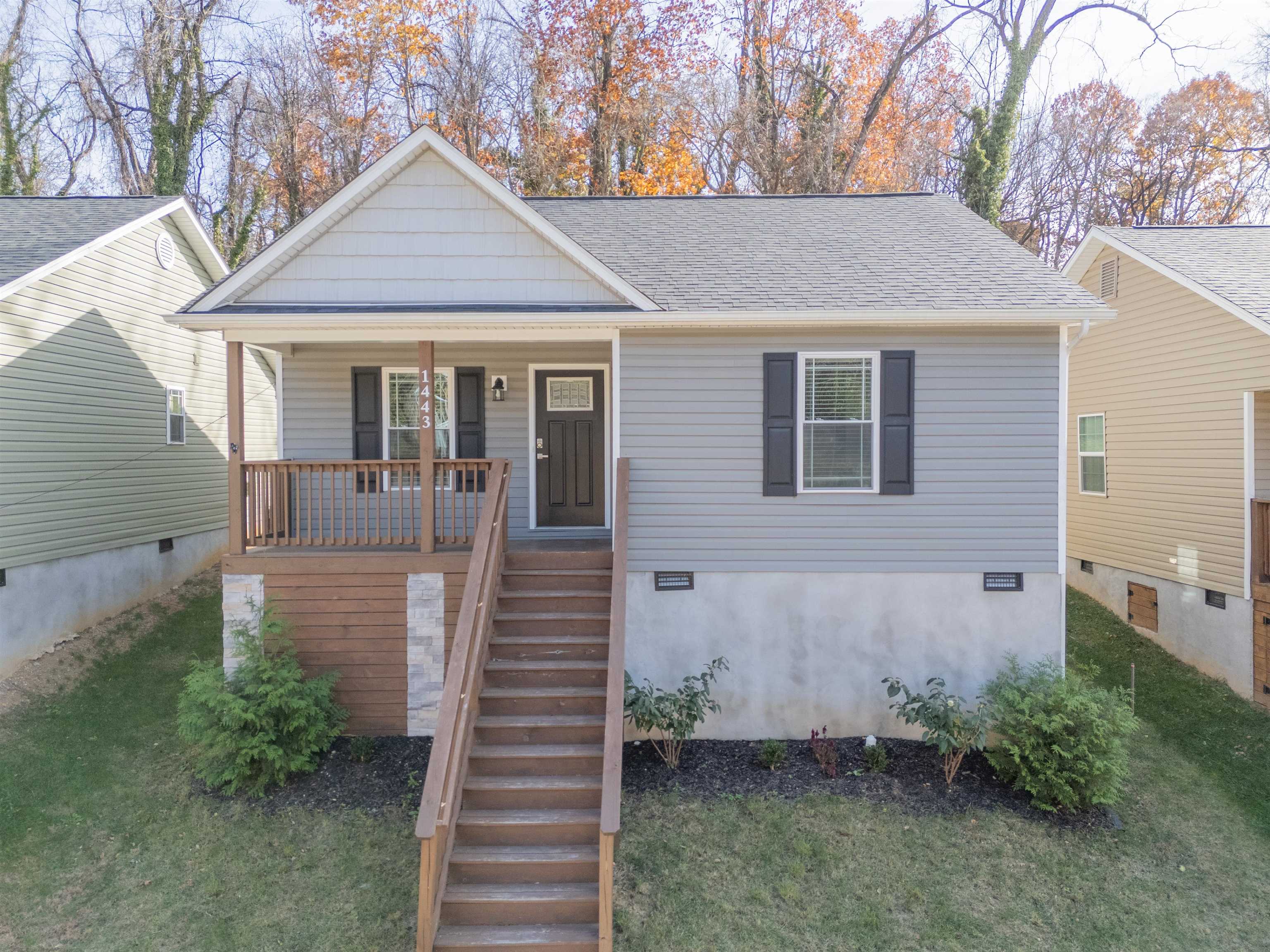 1443 Varnell Avenue NE Roanoke VA 24012