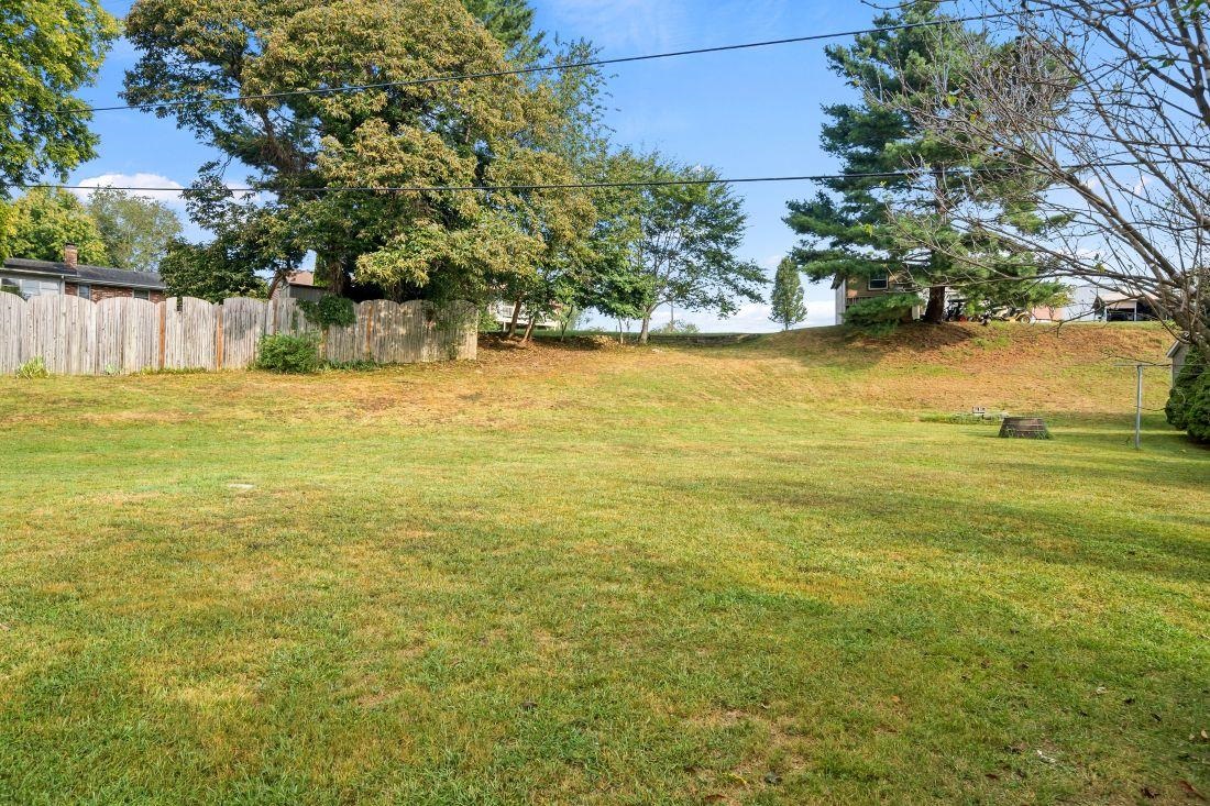 6792 Dunkard Road Dublin VA 24084