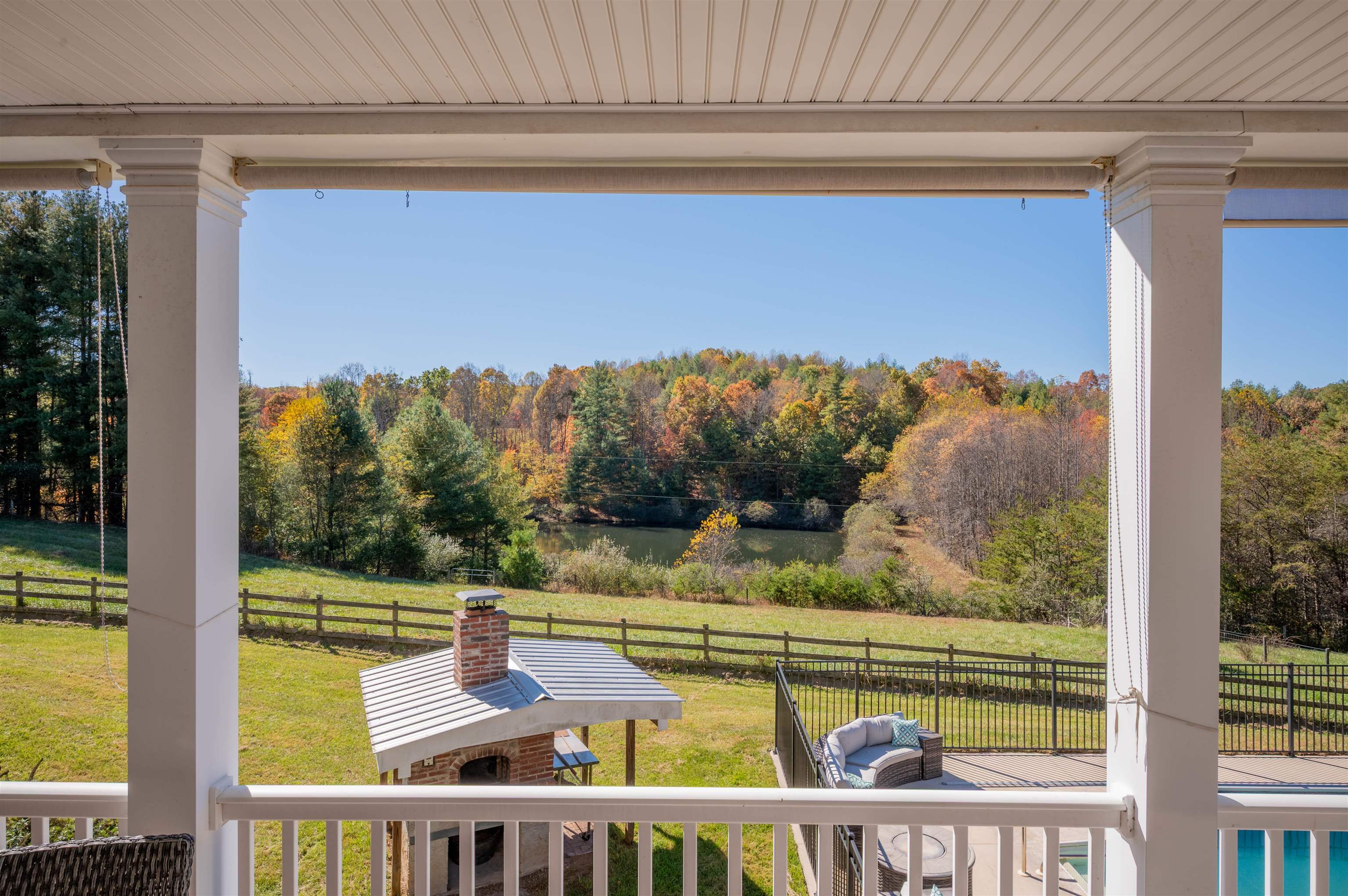 254 Dusty Mile Road NW Willis VA 24380