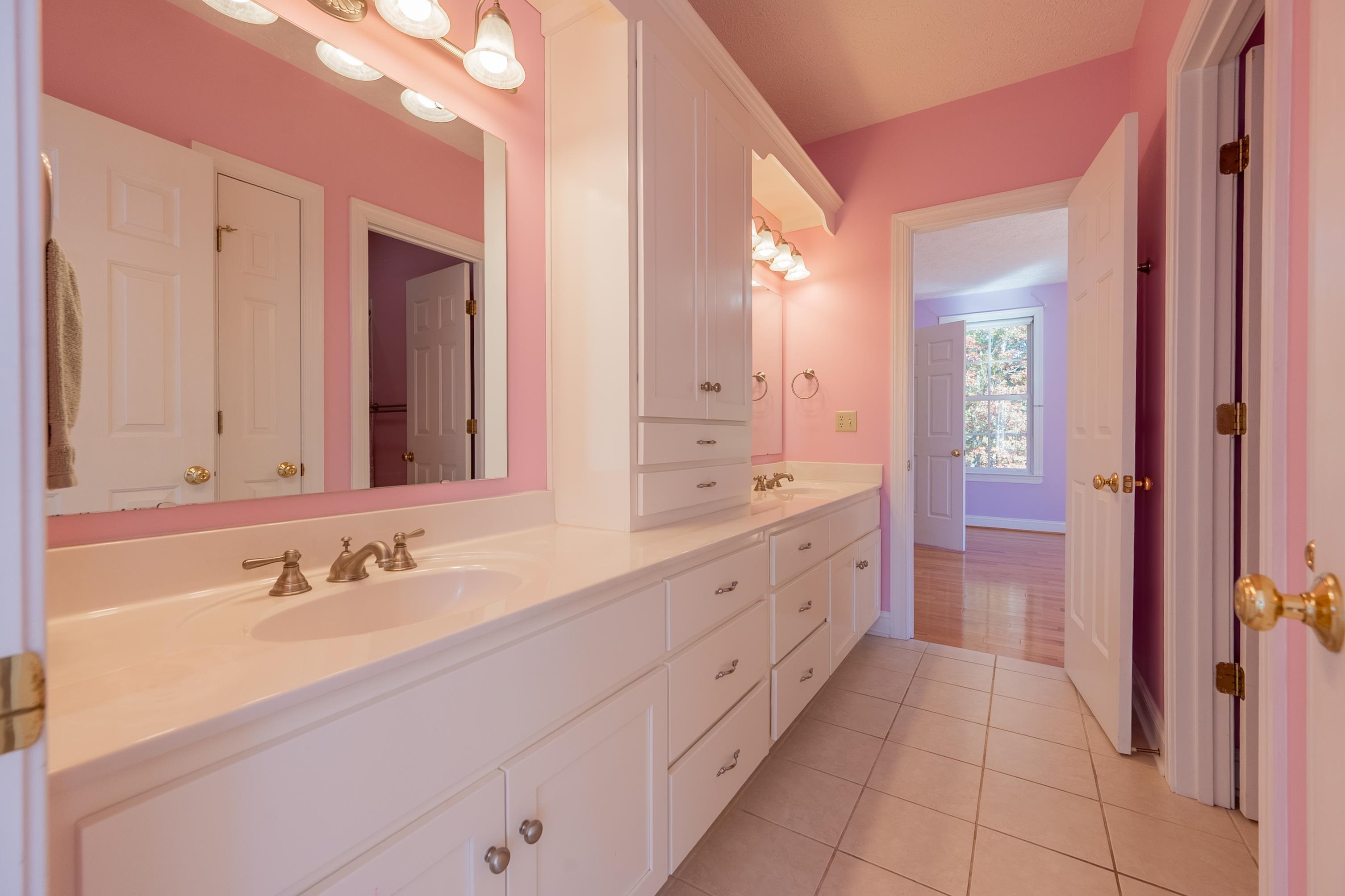 254 Dusty Mile Road NW Willis VA 24380