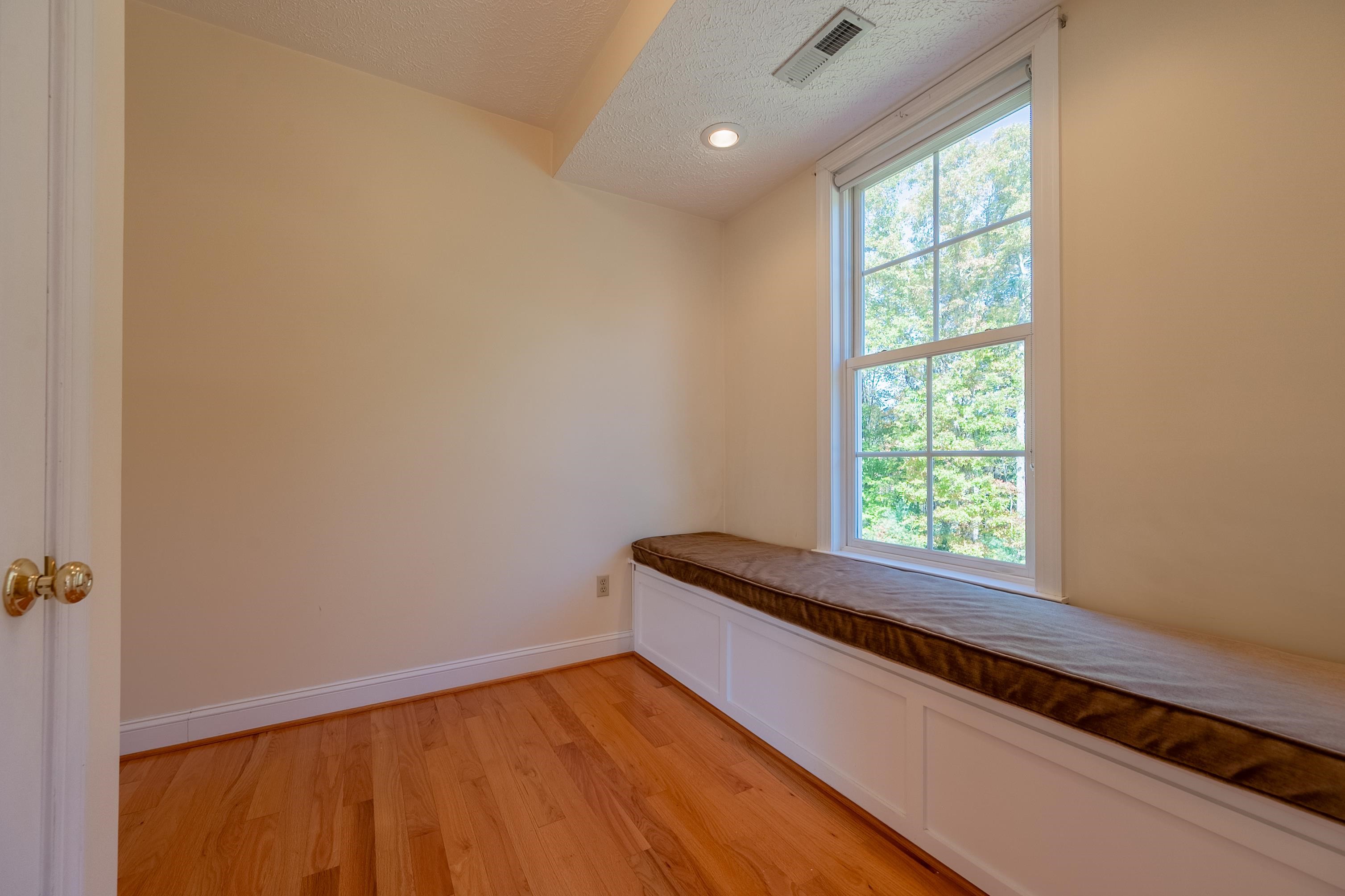 254 Dusty Mile Road NW Willis VA 24380