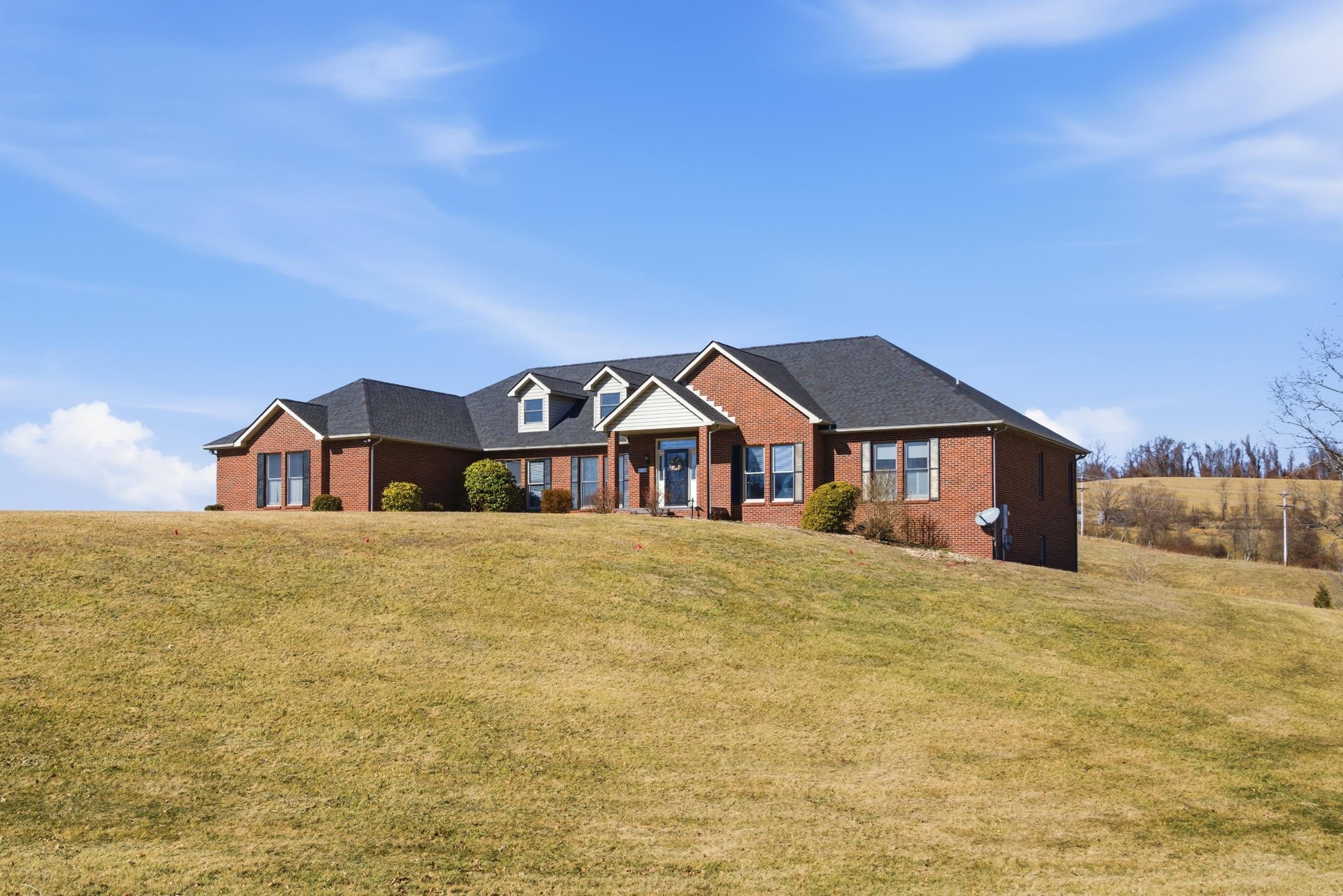 2701 Christiana Court Christiansburg VA 24073