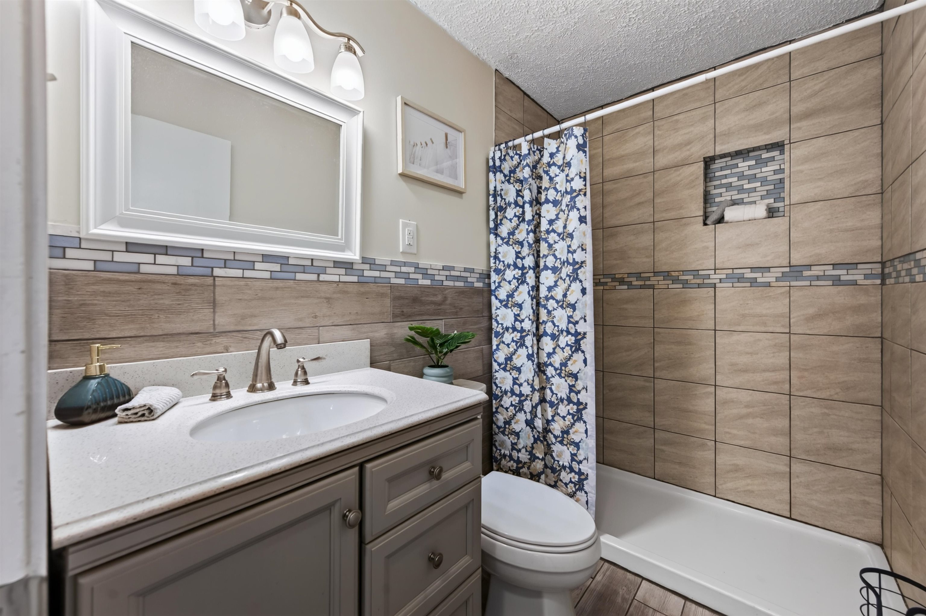538 Ridge Road Austinville VA 24312