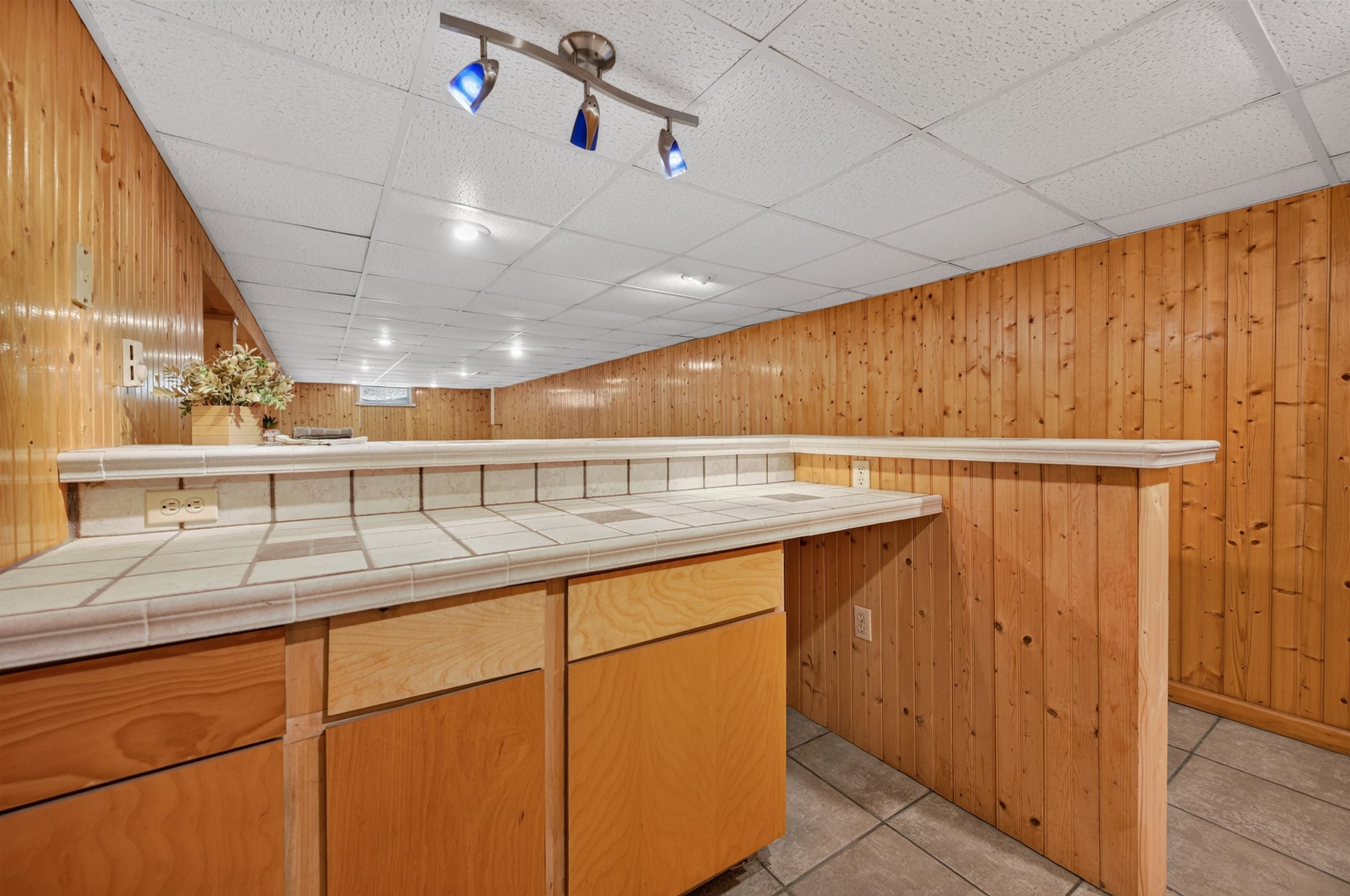 538 Ridge Road Austinville VA 24312