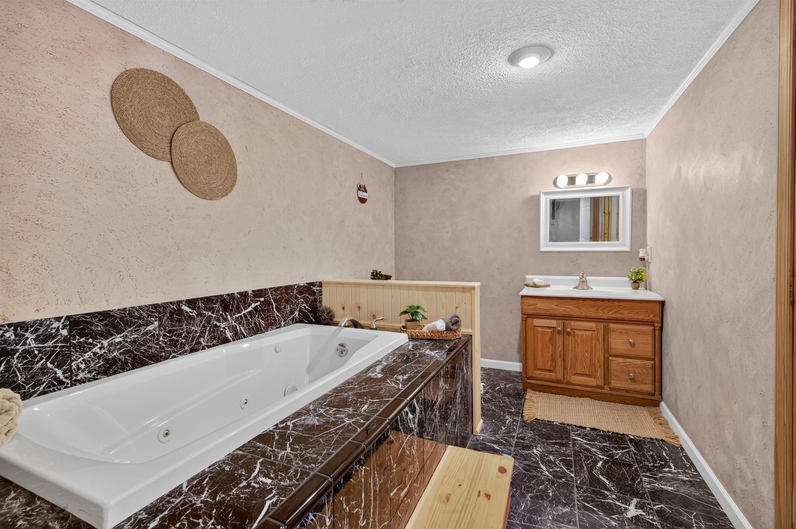 538 Ridge Road Austinville VA 24312