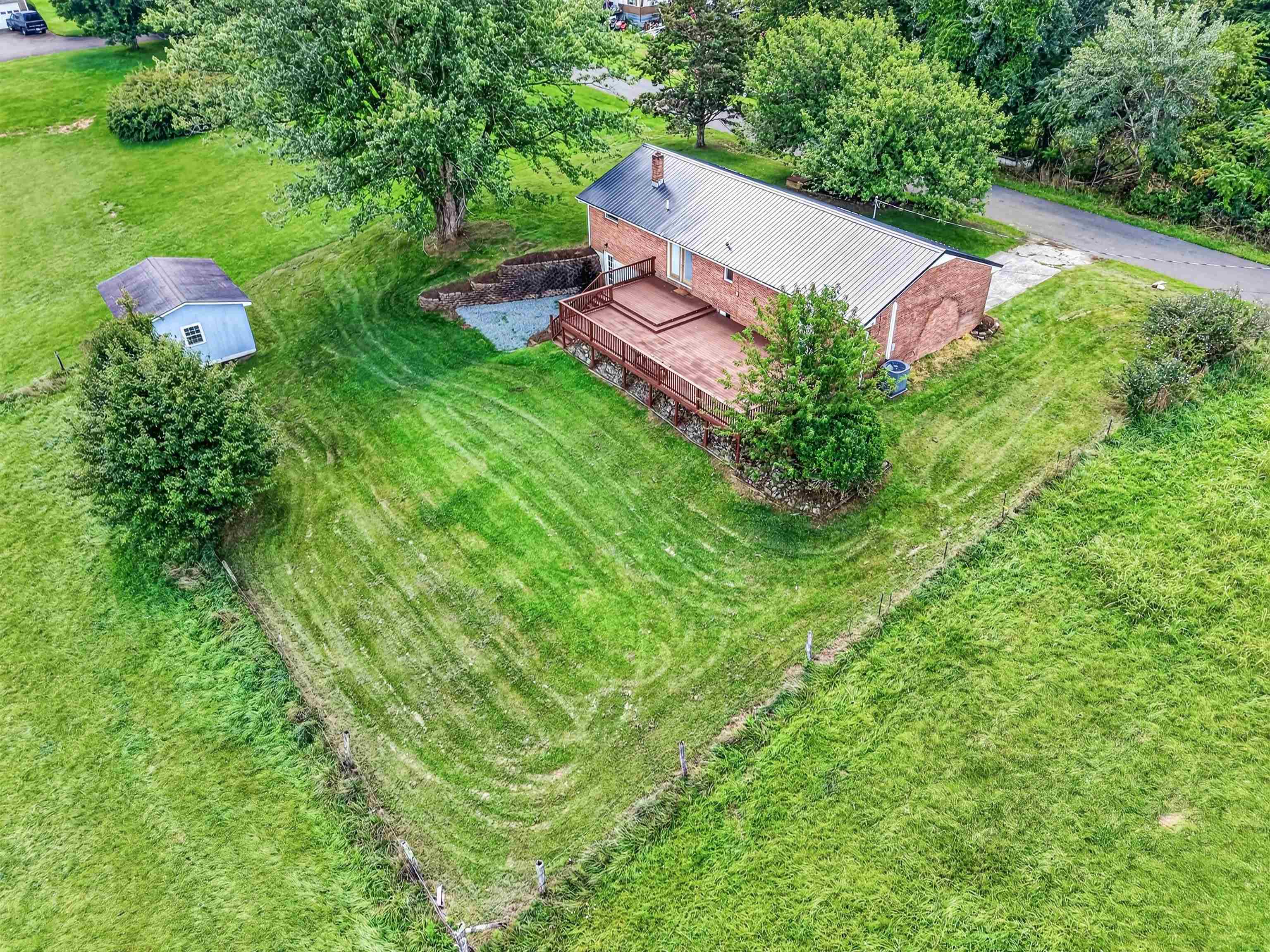 538 Ridge Road Austinville VA 24312