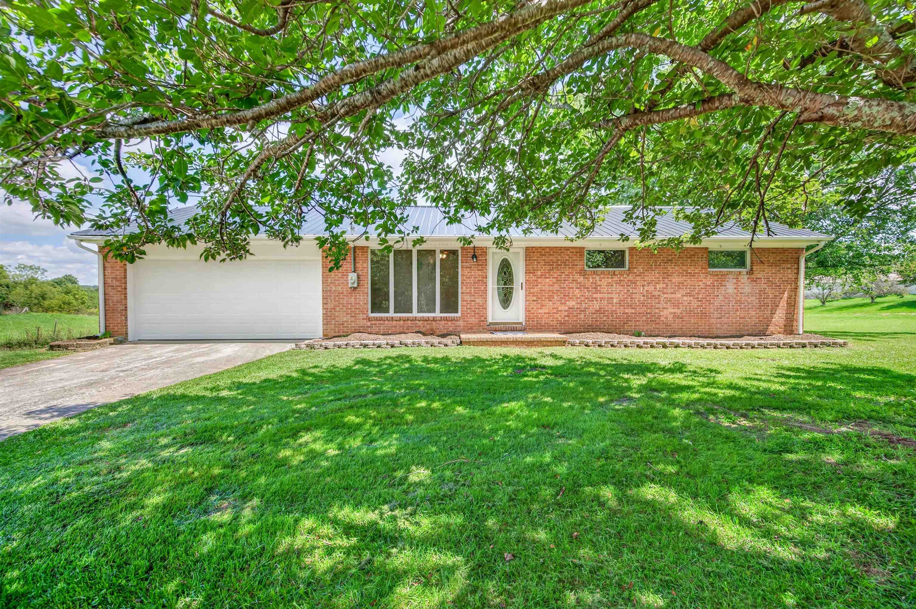 538 Ridge Road Austinville VA 24312