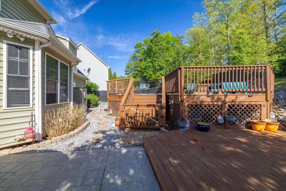 5177 Arrowhead Trail Salem VA 24153
