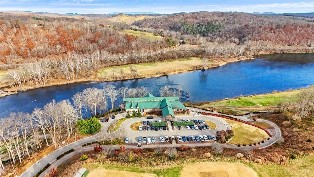 6431 Teeth Of The Dog Drive Radford VA 24141