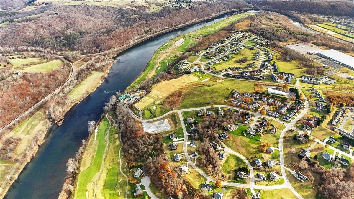 6431 Teeth Of The Dog Drive Radford VA 24141