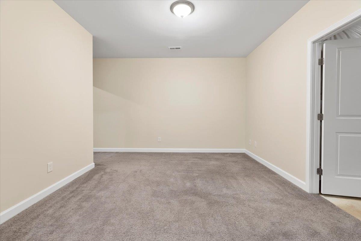 6431 Teeth Of The Dog Drive Radford VA 24141