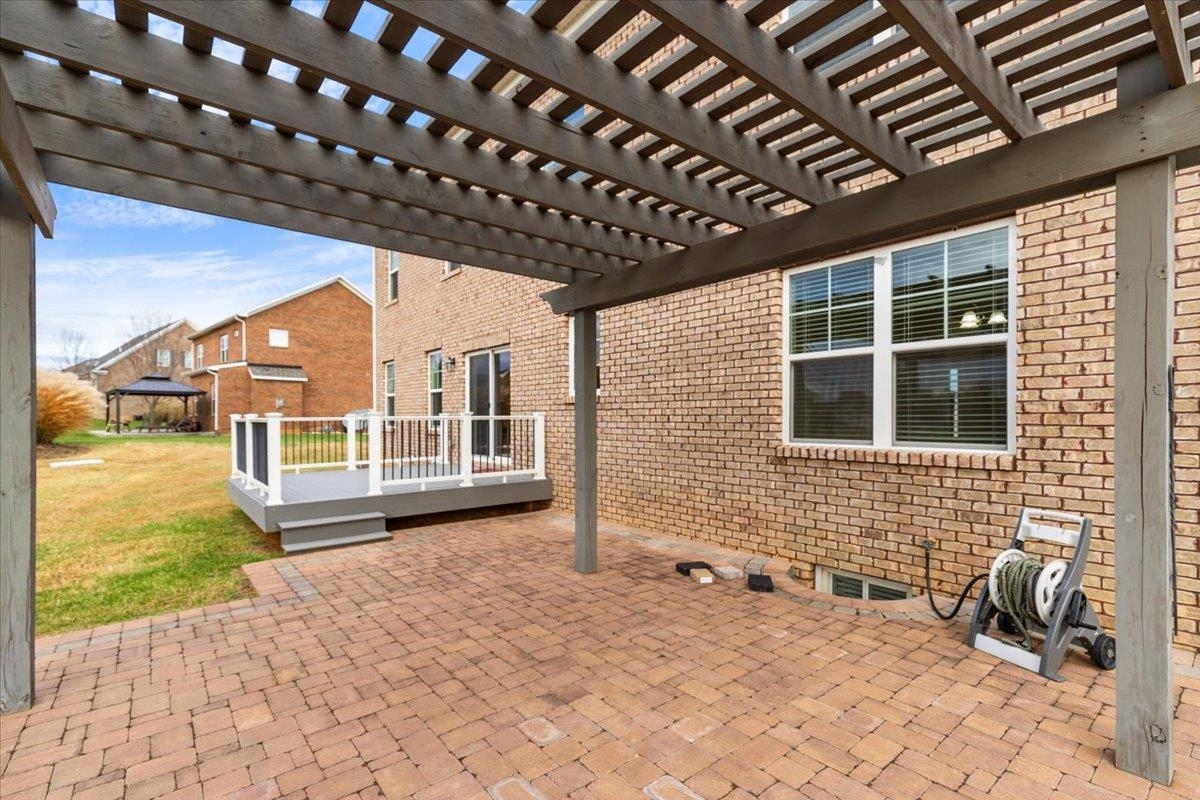 6431 Teeth Of The Dog Drive Radford VA 24141