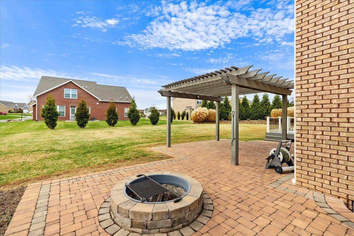 6431 Teeth Of The Dog Drive Radford VA 24141