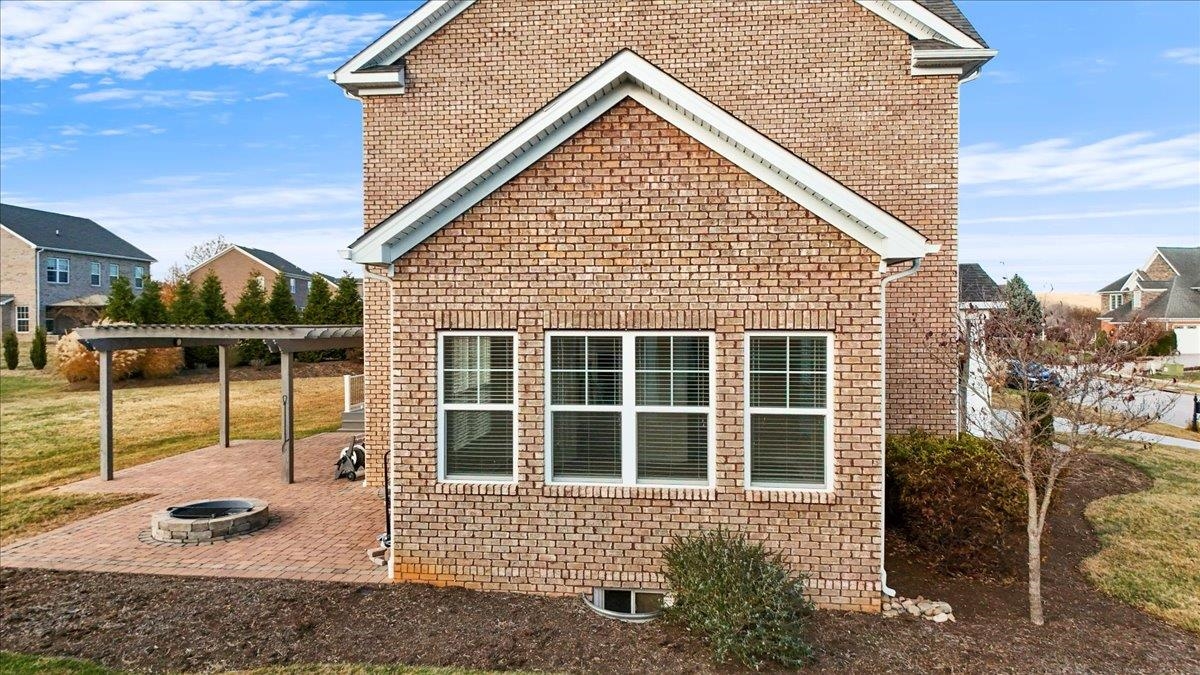 6431 Teeth Of The Dog Drive Radford VA 24141