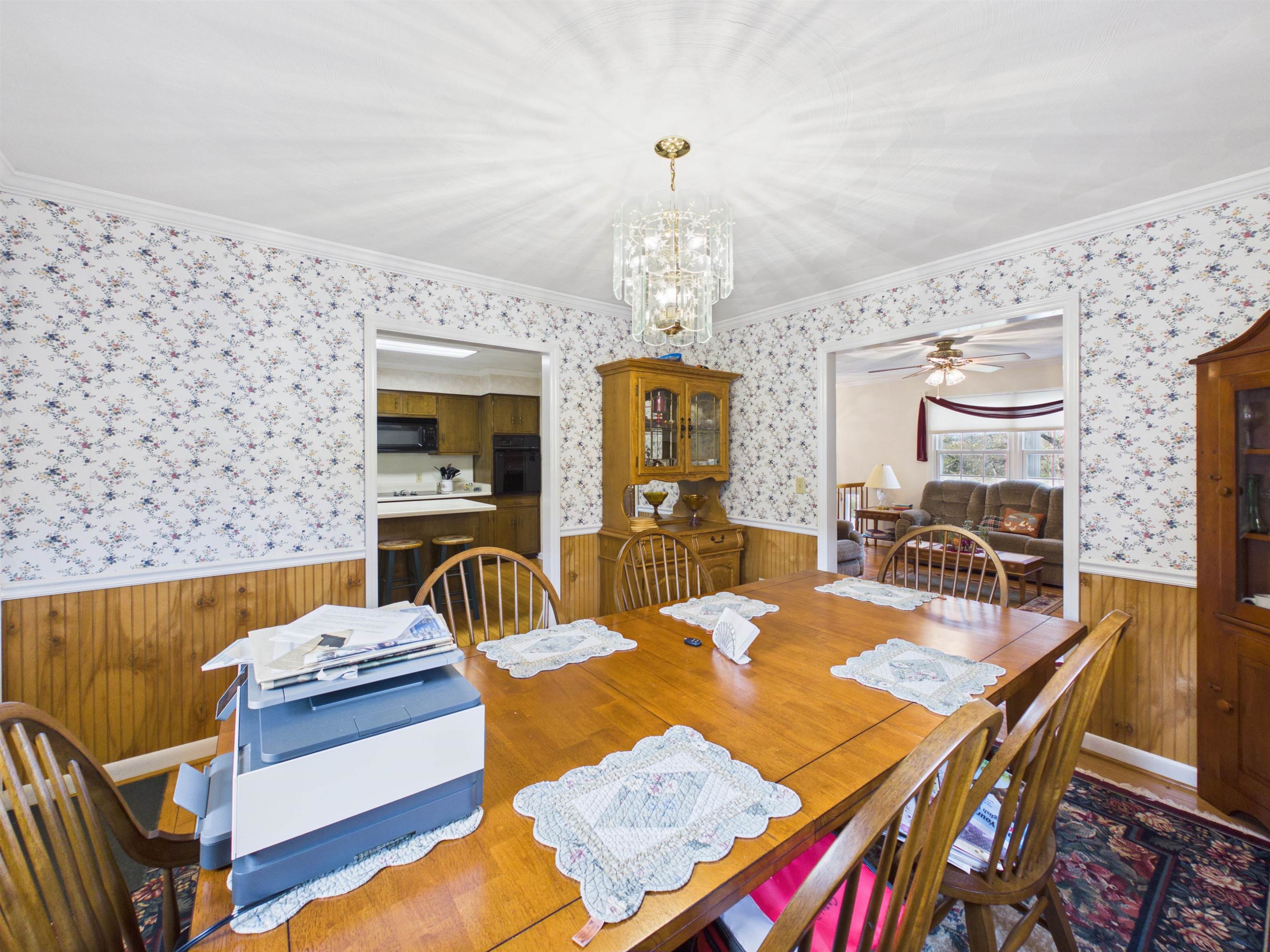 5725 Graysontown Road Radford VA 24141