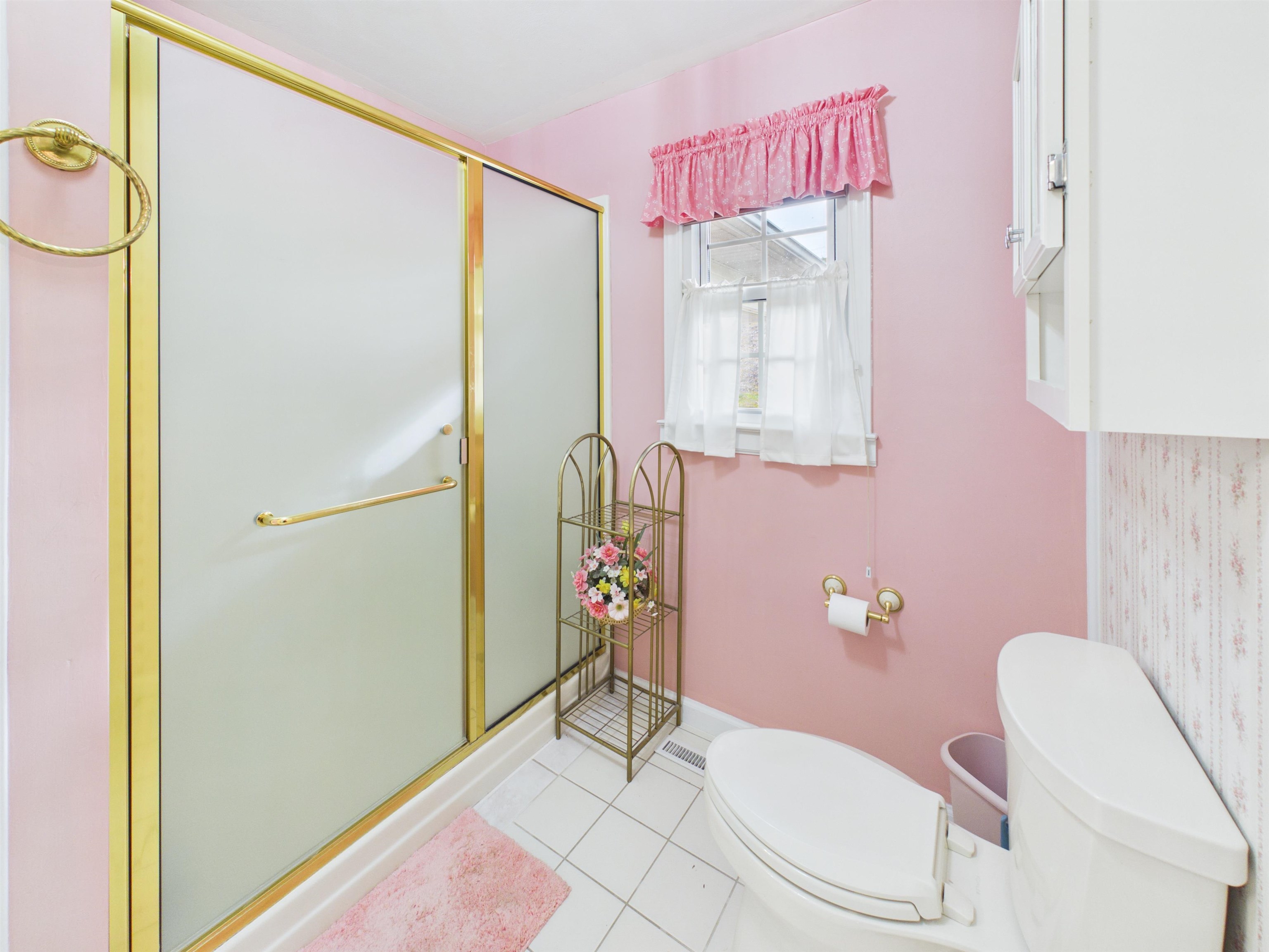 5725 Graysontown Road Radford VA 24141
