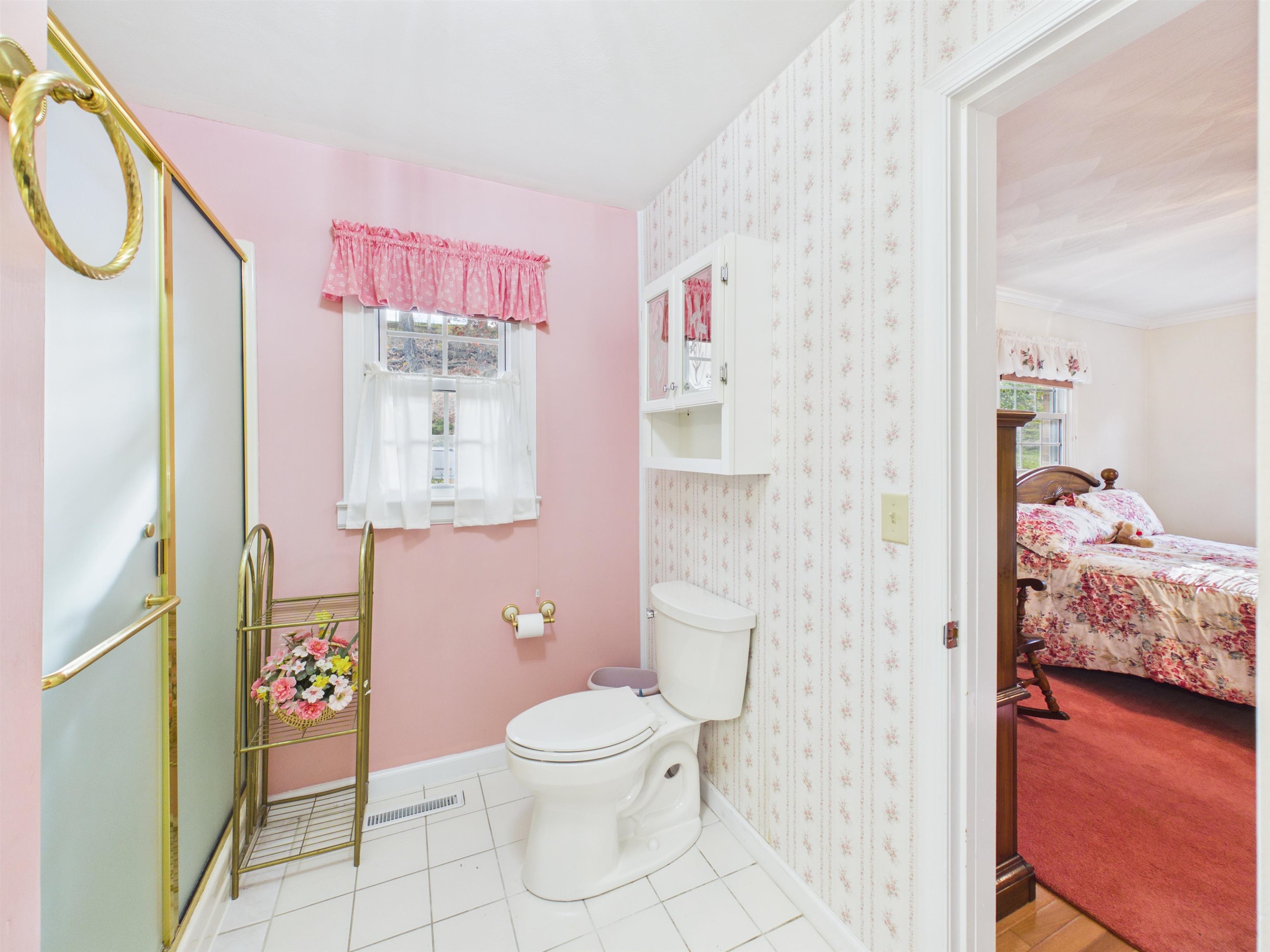 5725 Graysontown Road Radford VA 24141
