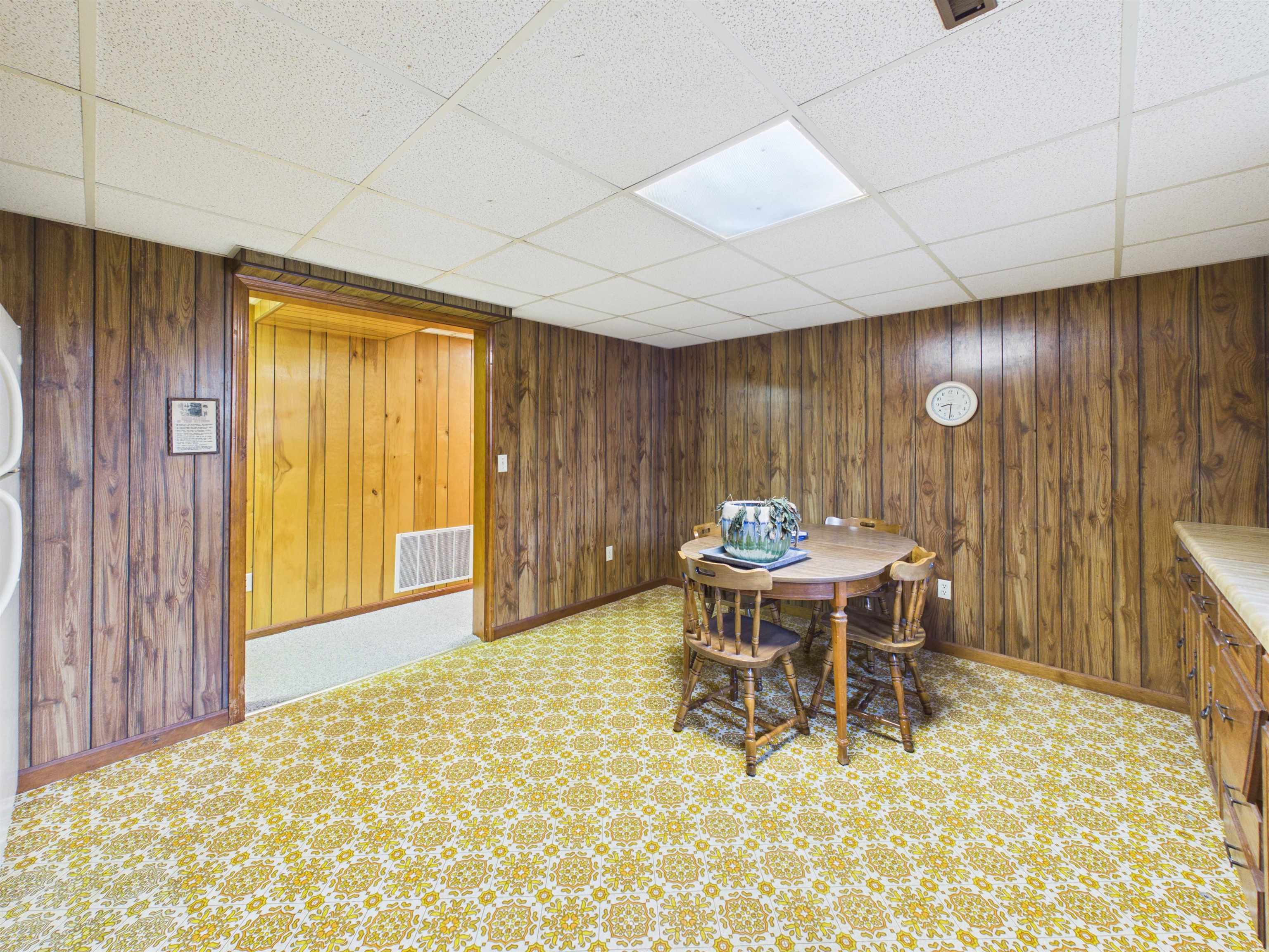 5725 Graysontown Road Radford VA 24141