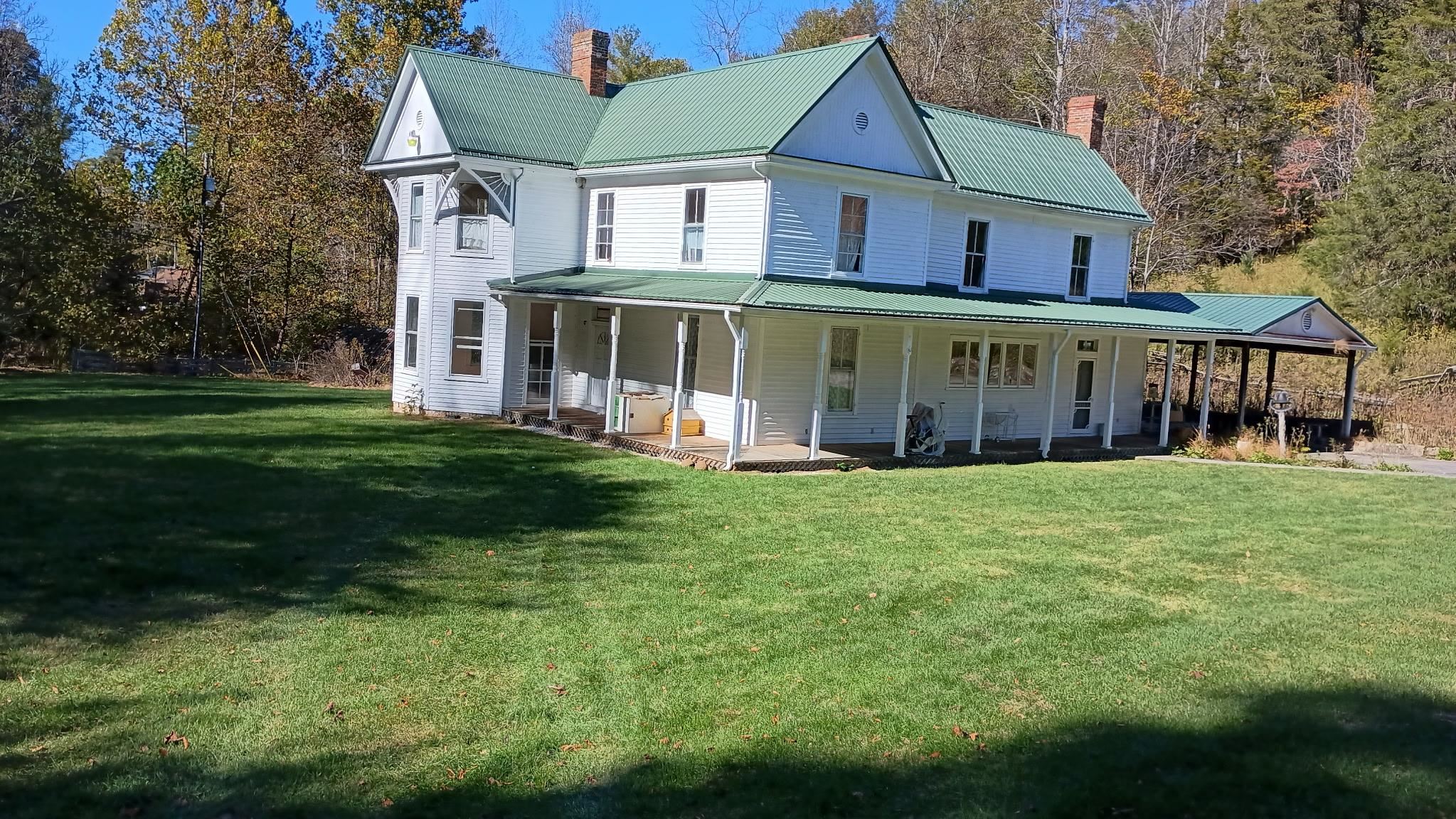 6520 Owens Road Radford VA 24141