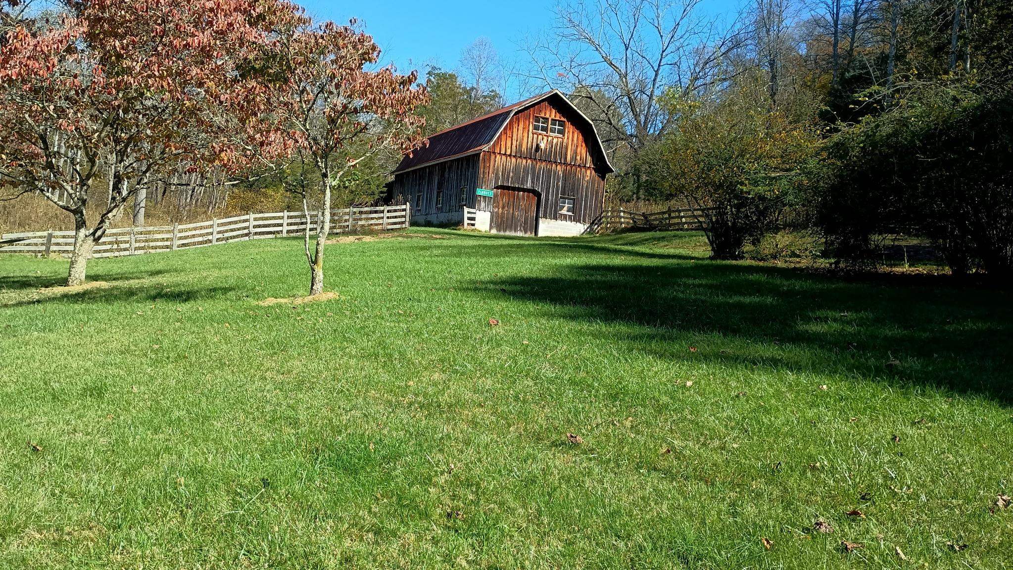 6520 Owens Road Radford VA 24141