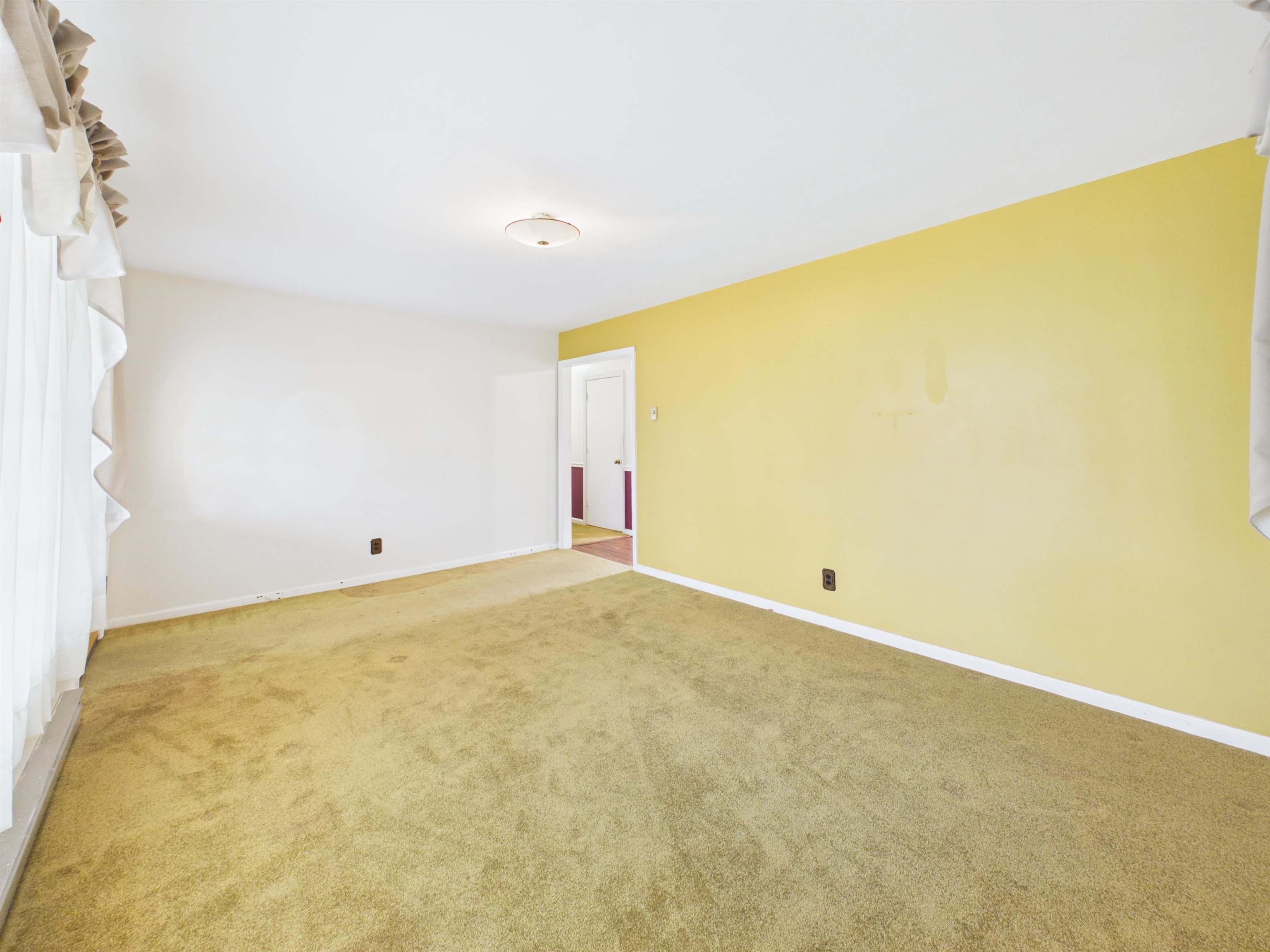 5587 Harris Street Dublin VA 24084