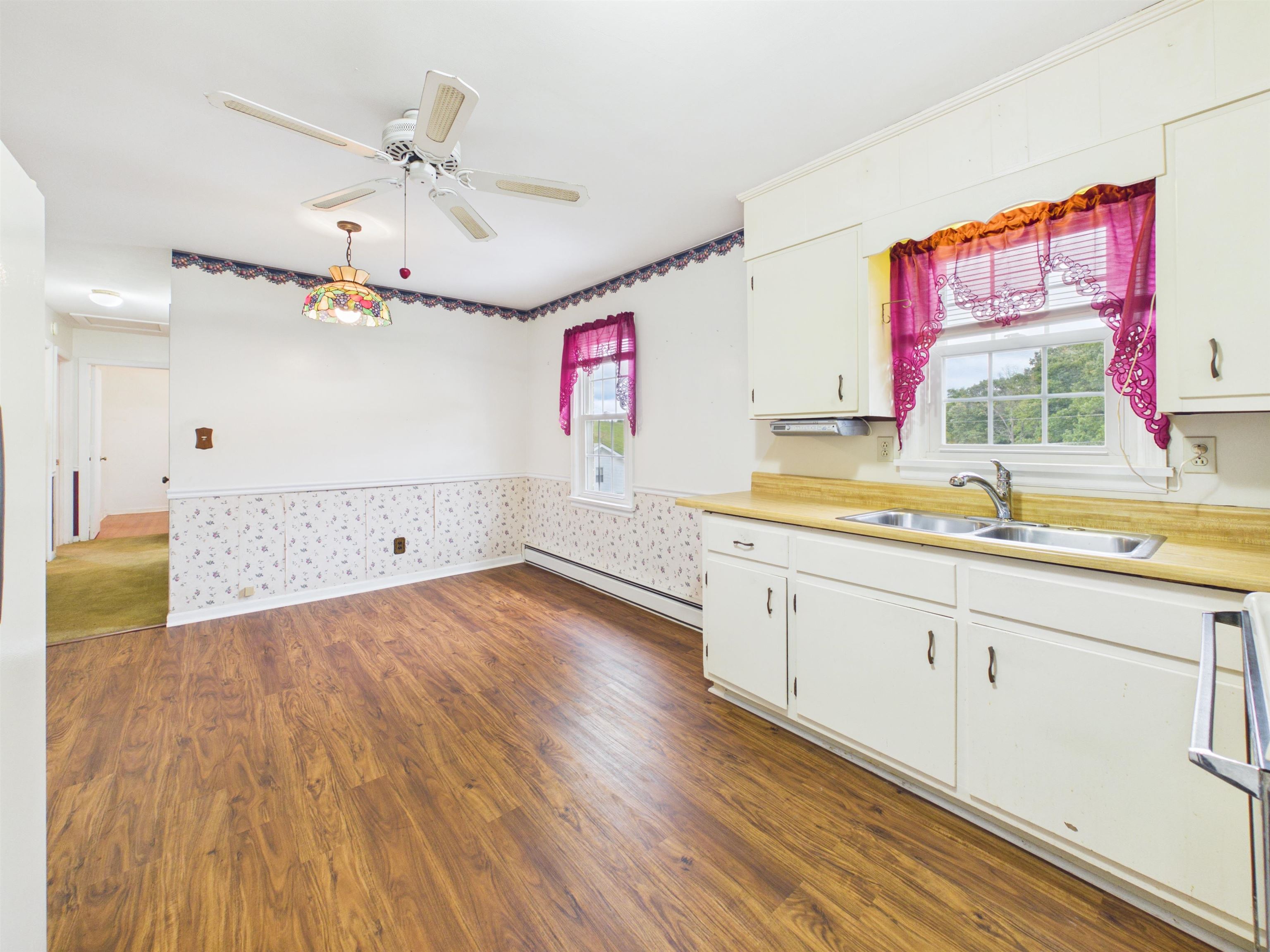 5587 Harris Street Dublin VA 24084