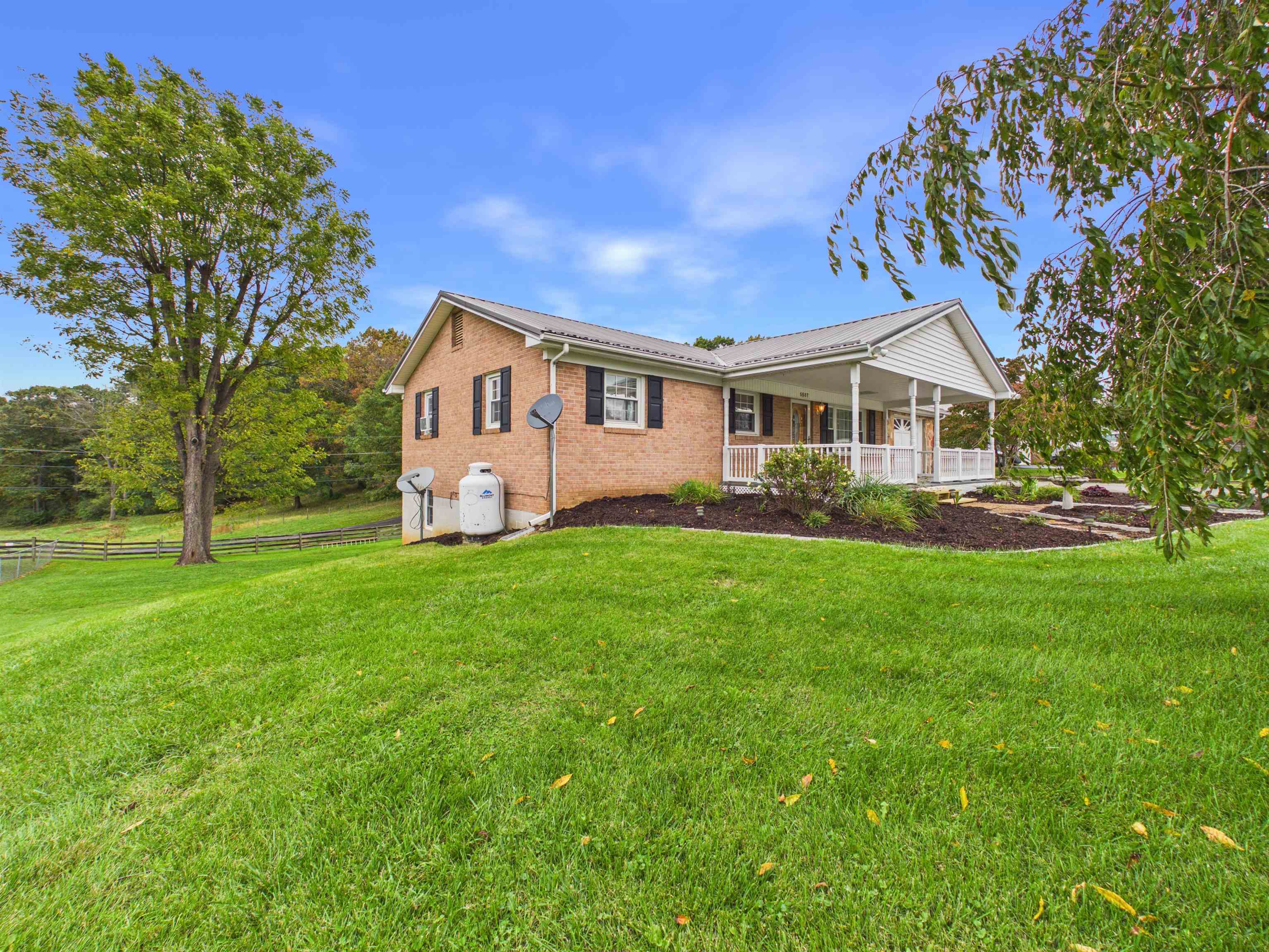 5587 Harris Street Dublin VA 24084