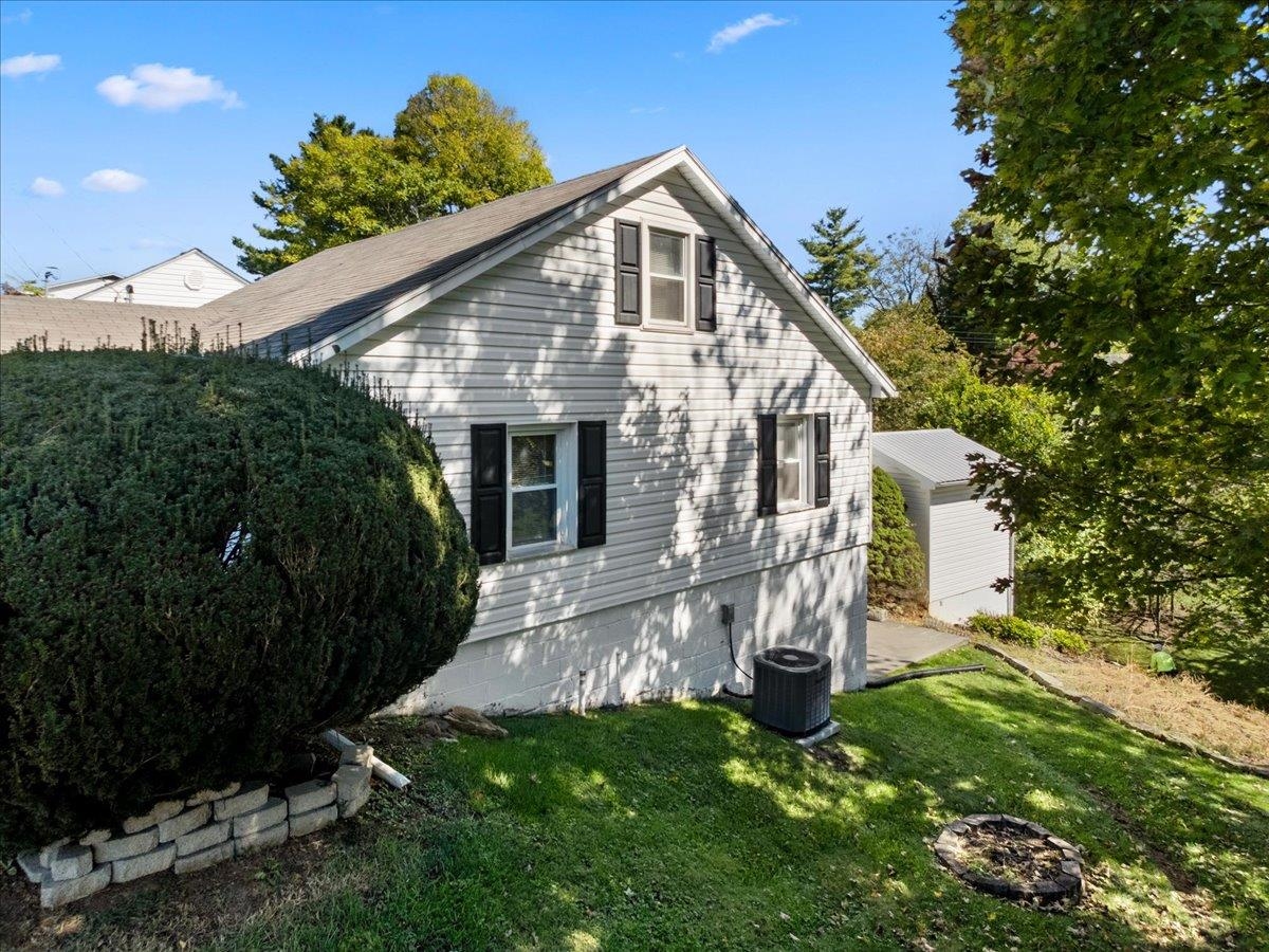 712 Curve Road Pearisburg VA 24134
