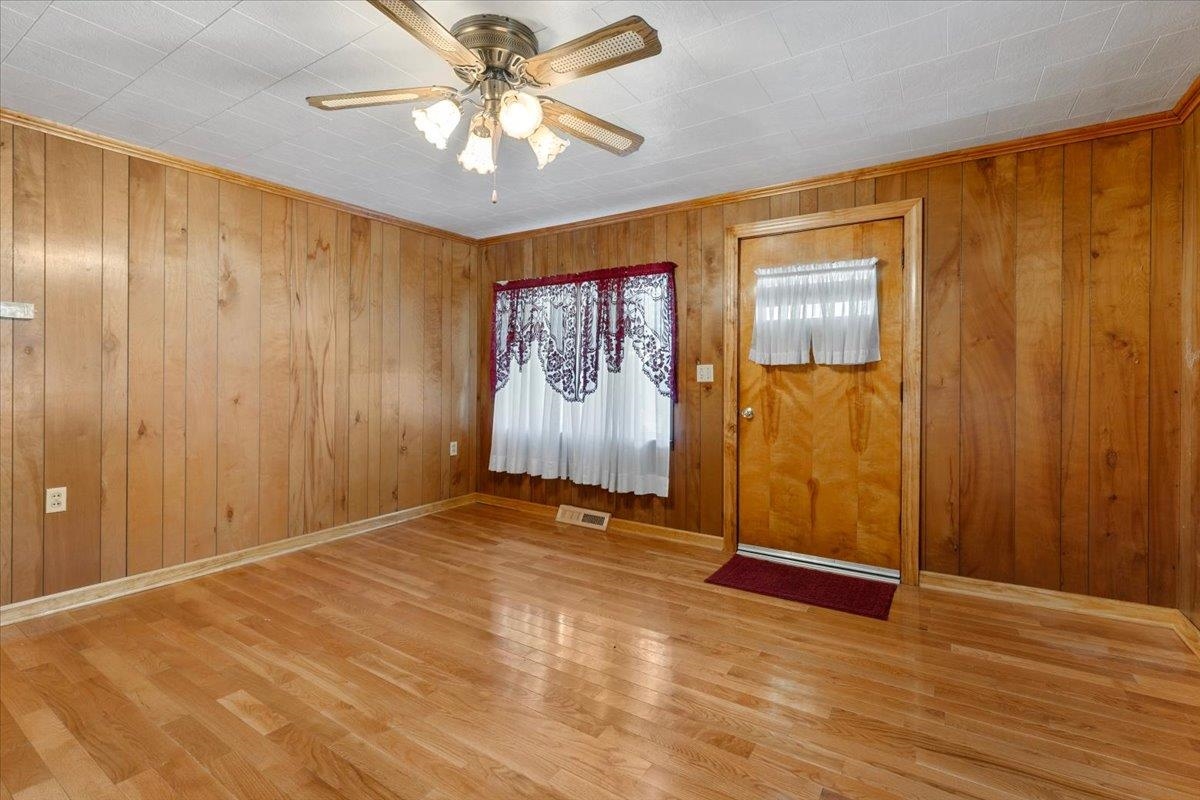 712 Curve Road Pearisburg VA 24134