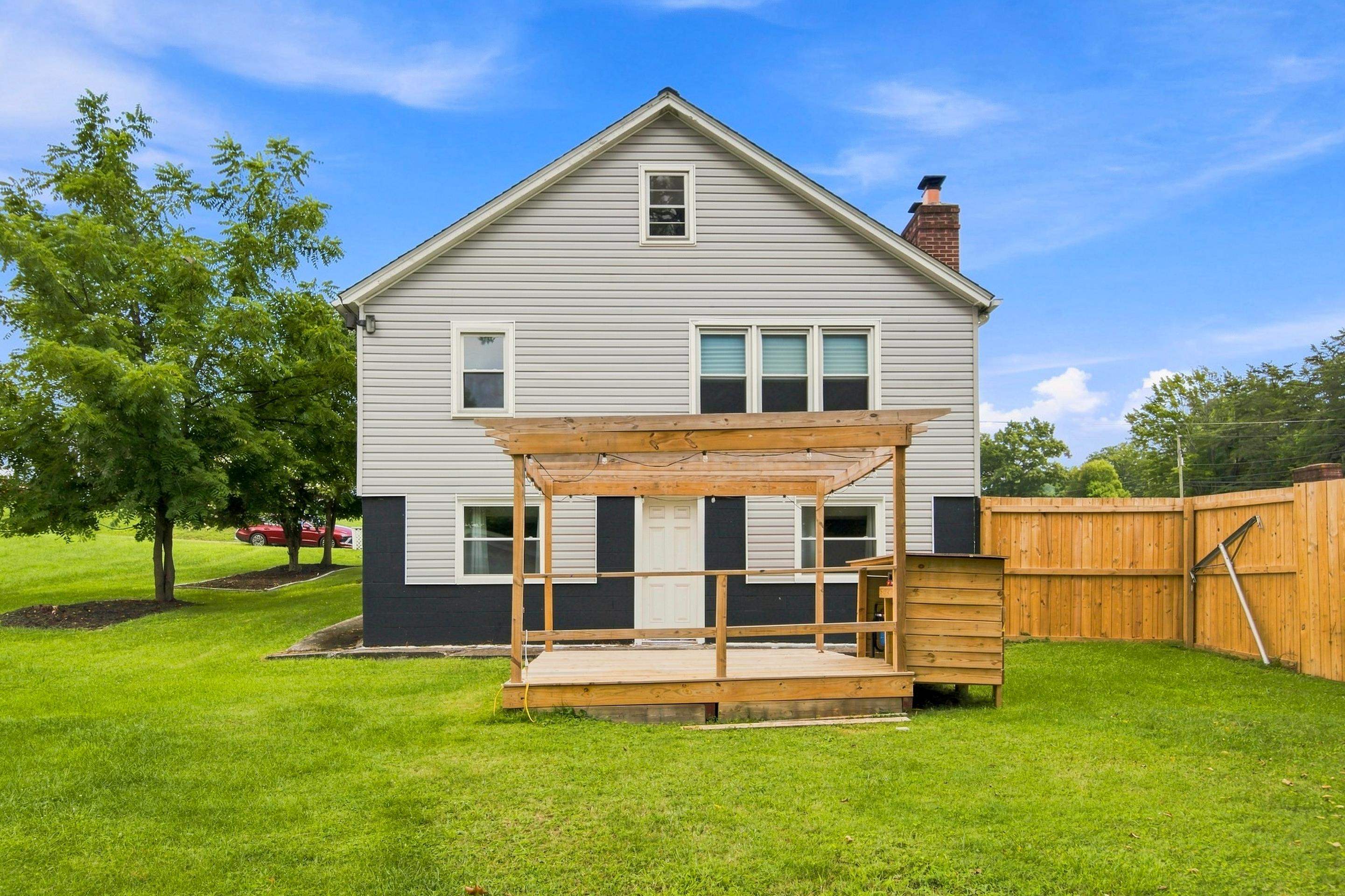 414 Graham Street Pulaski VA 24301