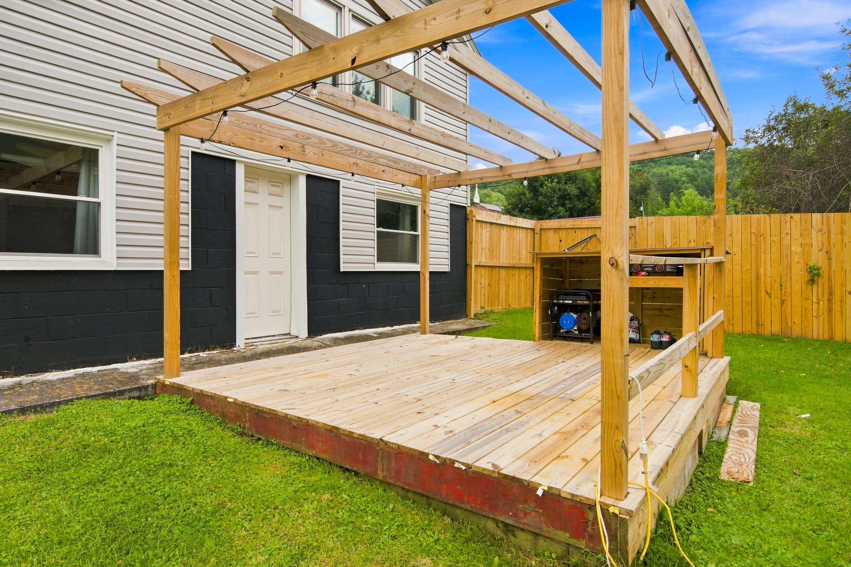 414 Graham Street Pulaski VA 24301
