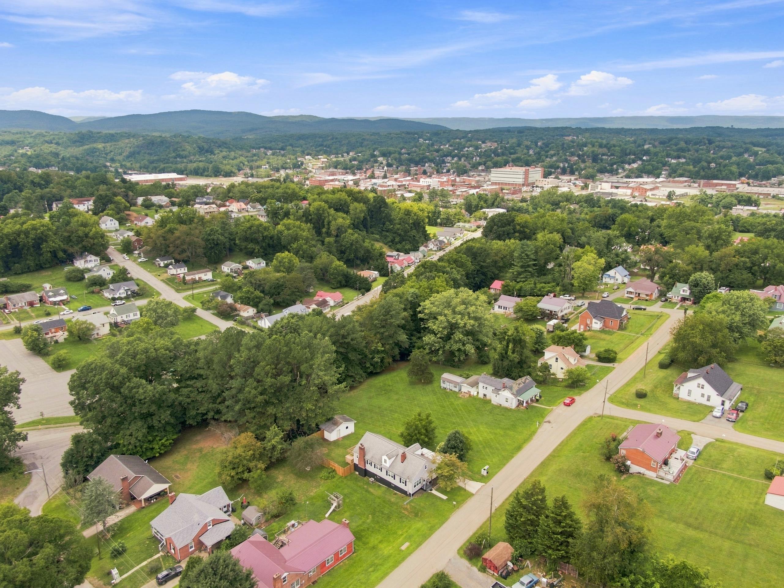 414 Graham Street Pulaski VA 24301