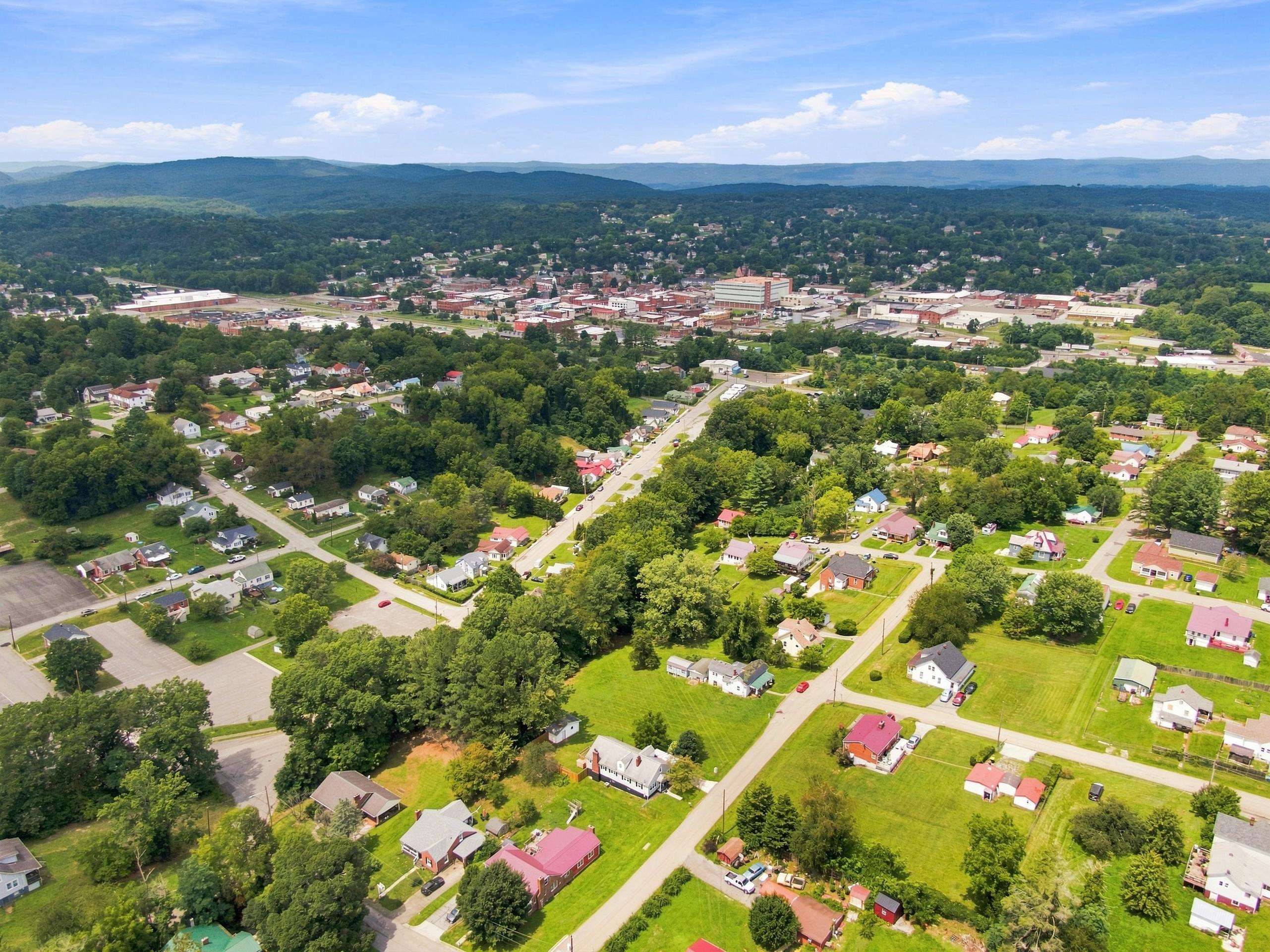 414 Graham Street Pulaski VA 24301