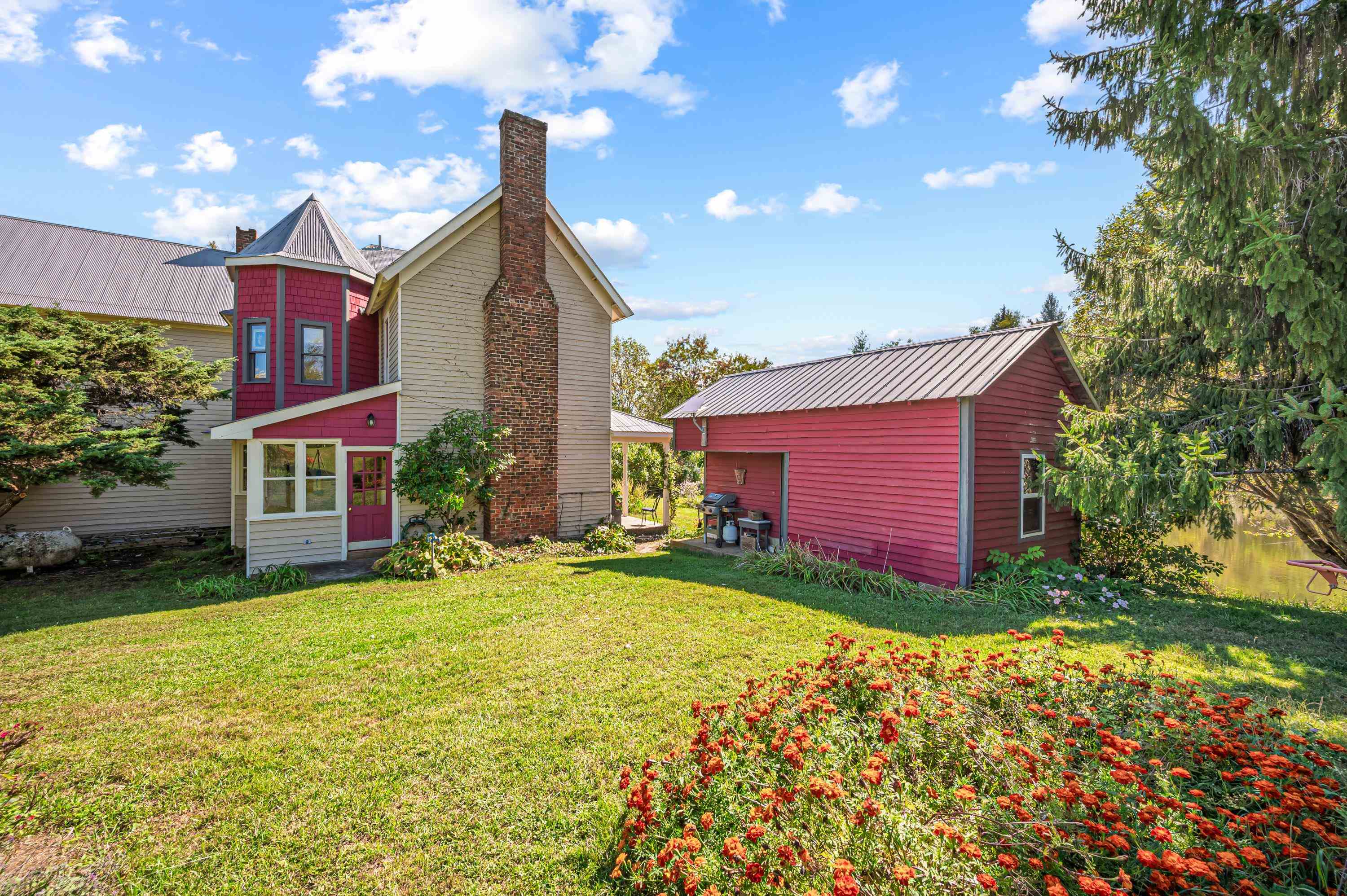 3833 Liberty Hill Road Fries VA 24330