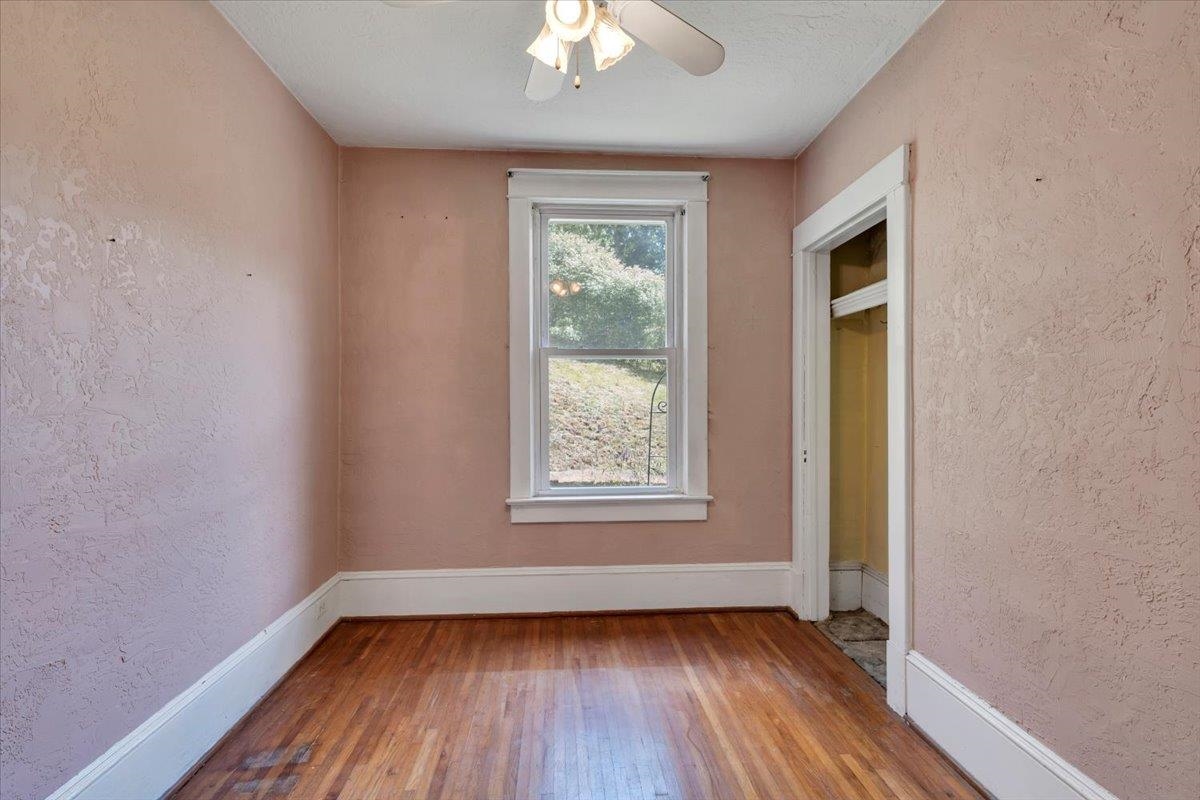 225 Bear Springs Road Pearisburg VA 24134