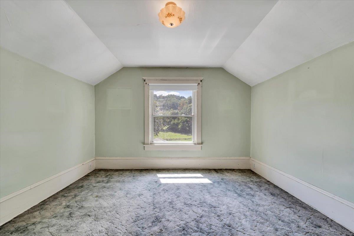 225 Bear Springs Road Pearisburg VA 24134