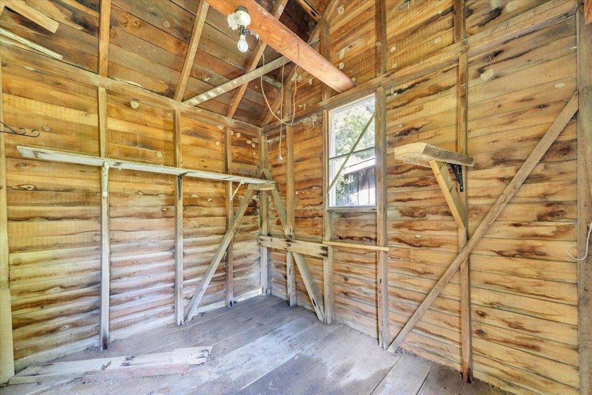 225 Bear Springs Road Pearisburg VA 24134