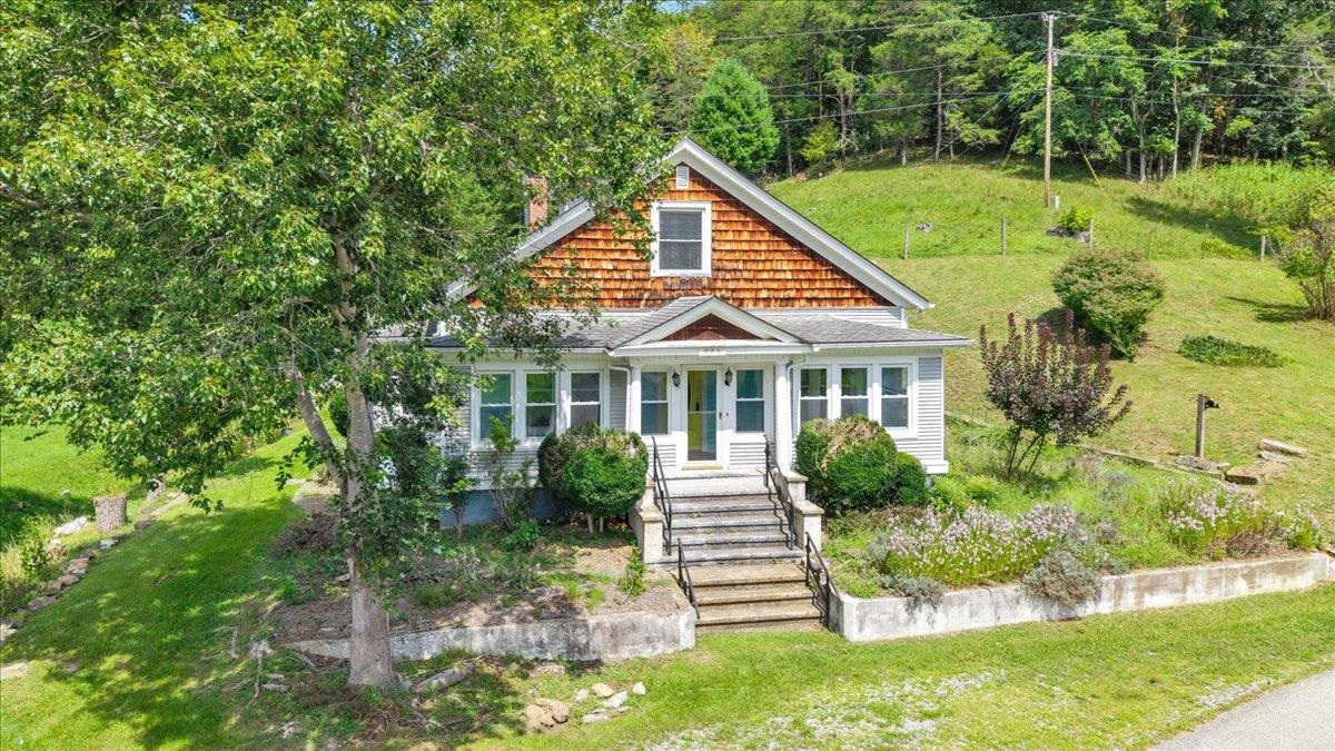 225 Bear Springs Road Pearisburg VA 24134