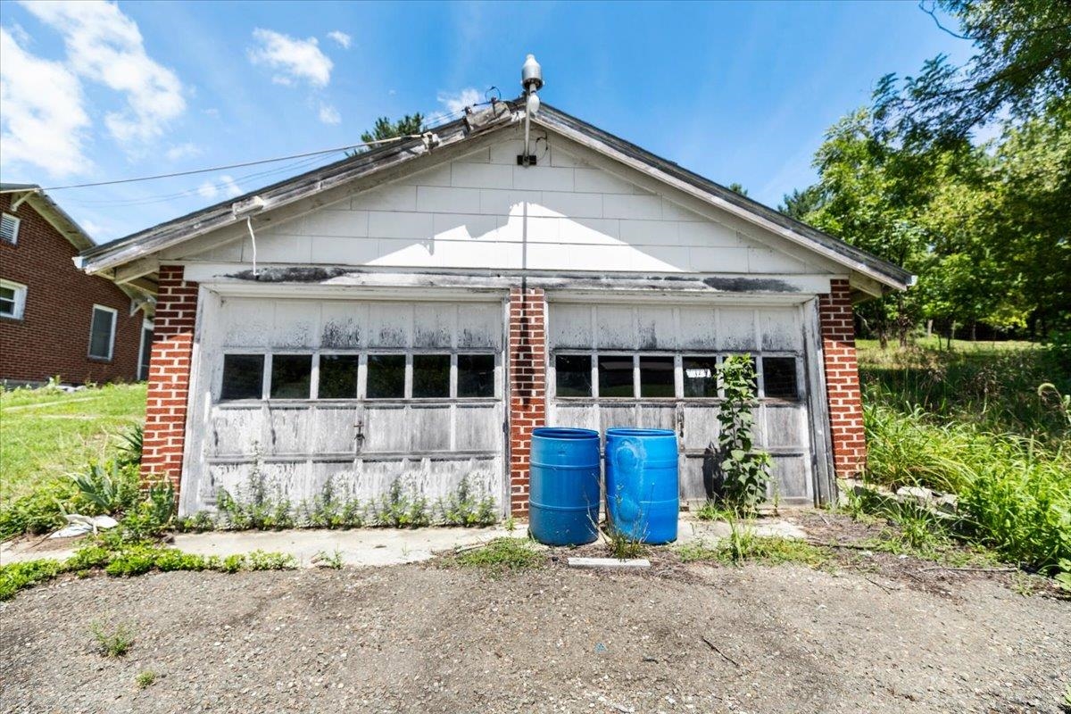3737 Eugene Street Pulaski VA 24301