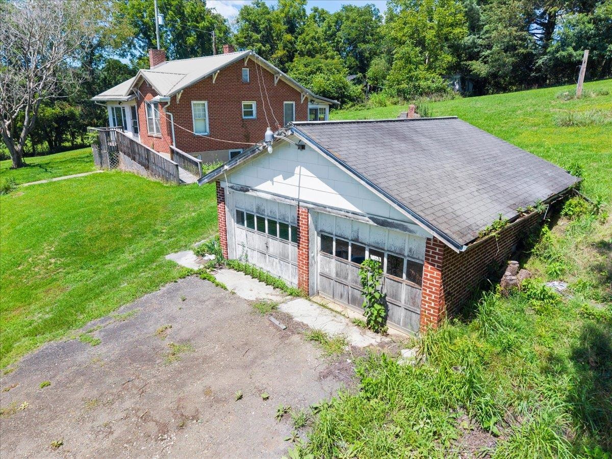 3737 Eugene Street Pulaski VA 24301