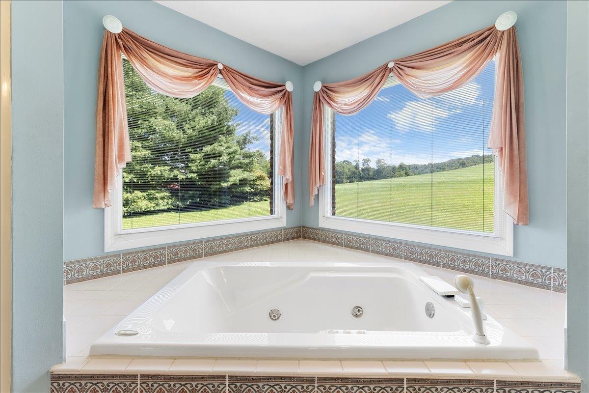 209 Phlegar Hill Road Floyd VA 24091