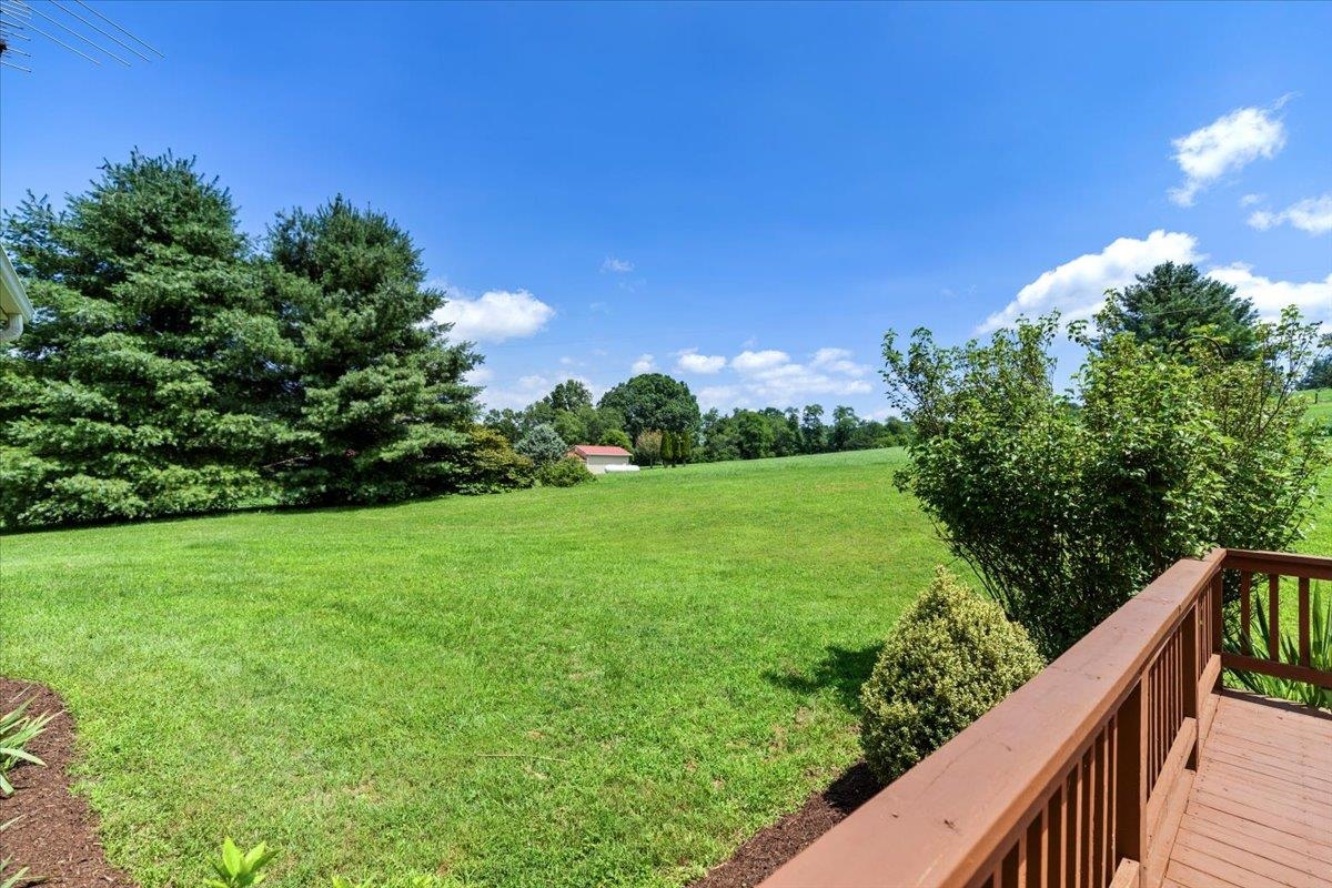 209 Phlegar Hill Road Floyd VA 24091