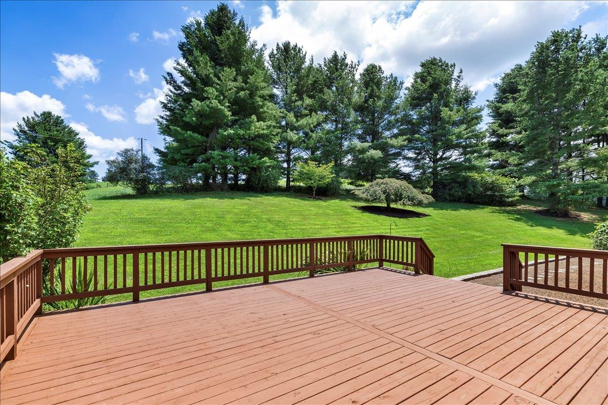 209 Phlegar Hill Road Floyd VA 24091