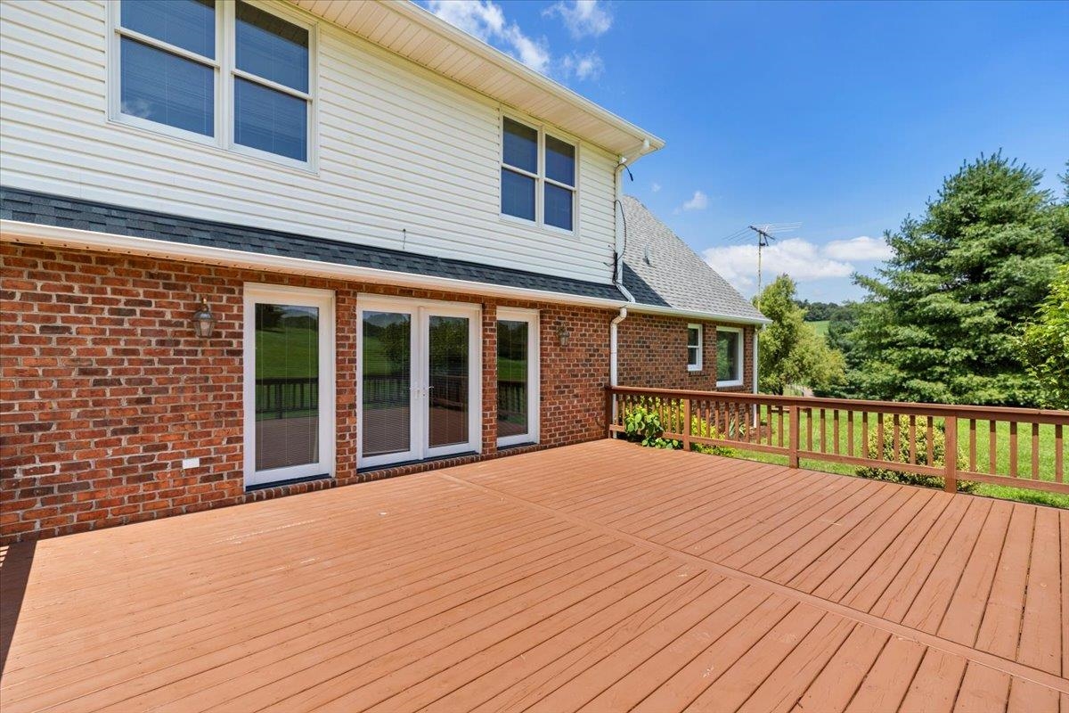 209 Phlegar Hill Road Floyd VA 24091