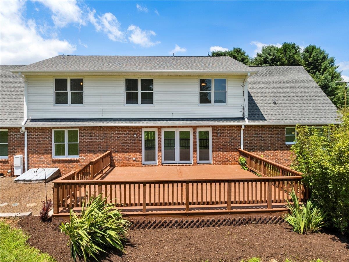 209 Phlegar Hill Road Floyd VA 24091